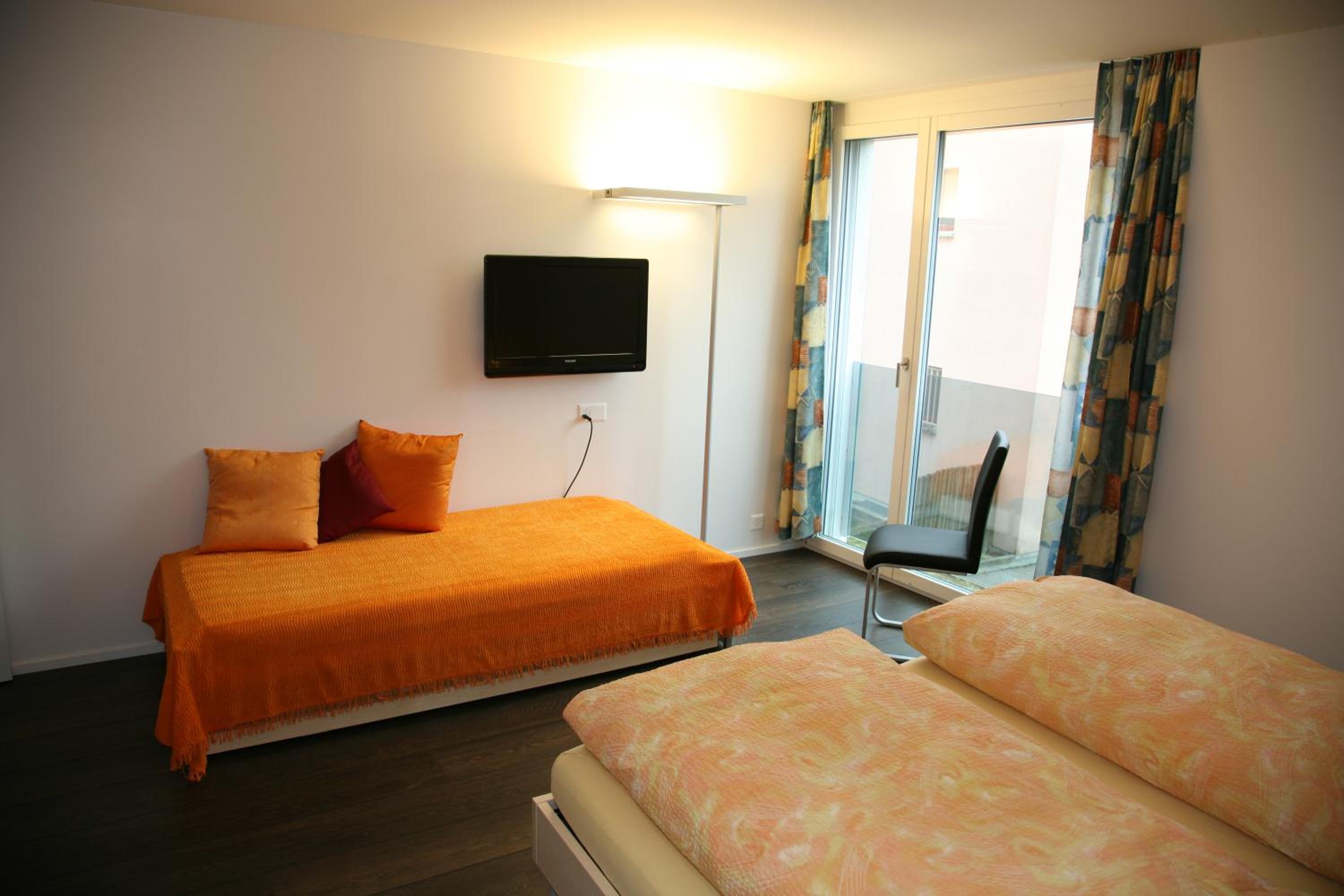 Single Room - Disability Access photo 1
