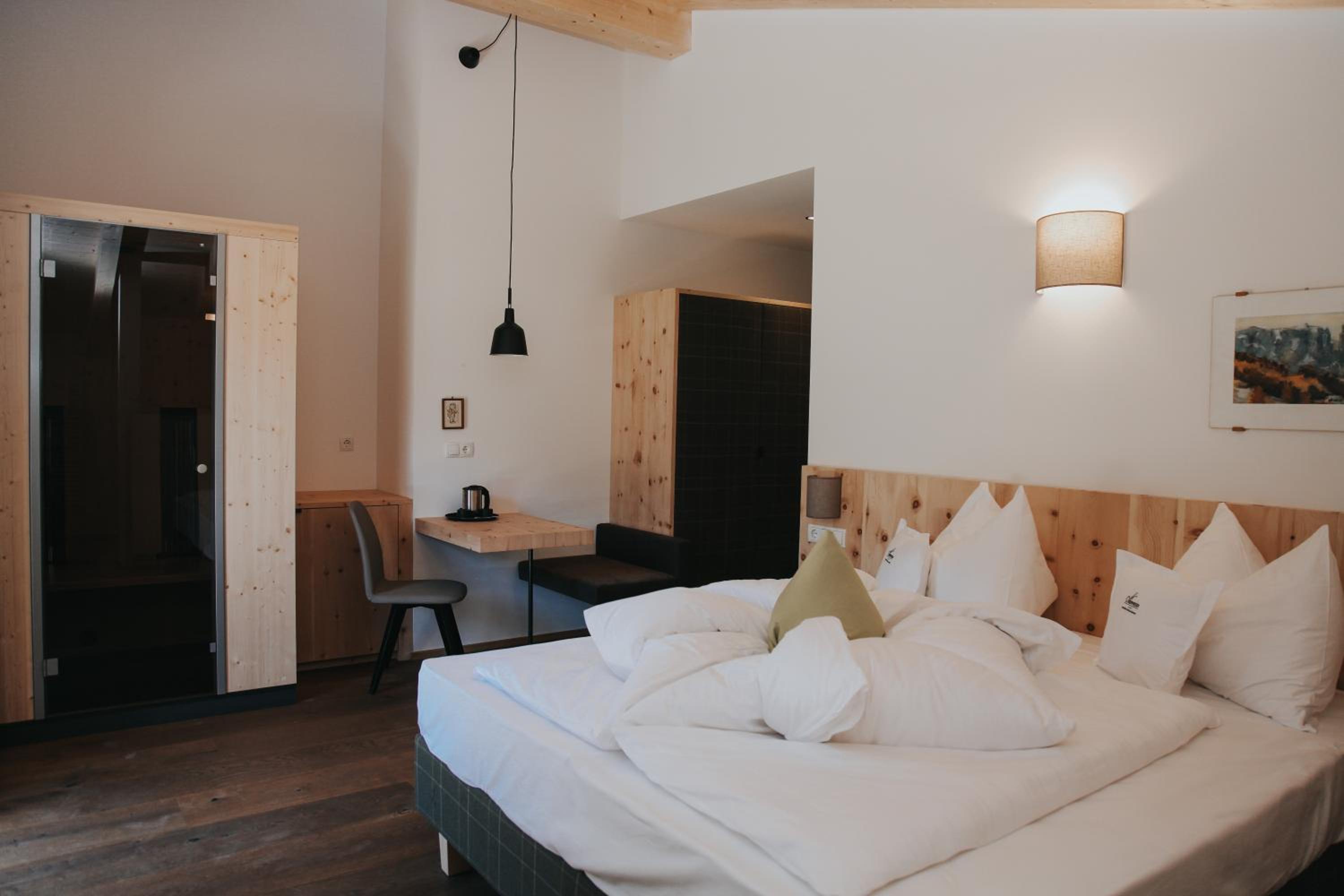 Suite photo 1