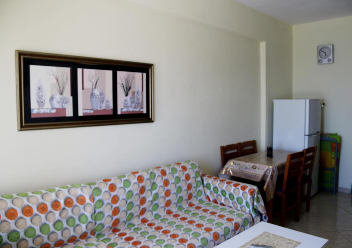 Studio Apartment with Sea View