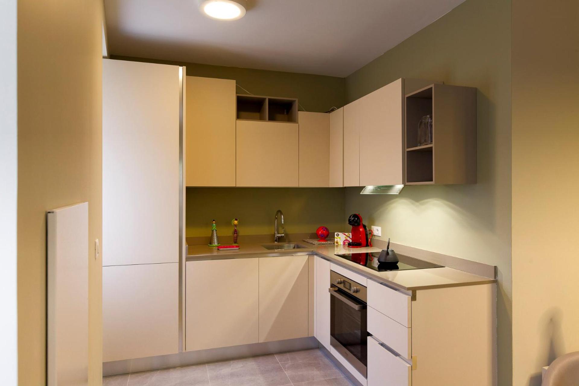 Studio Apartment photo 2