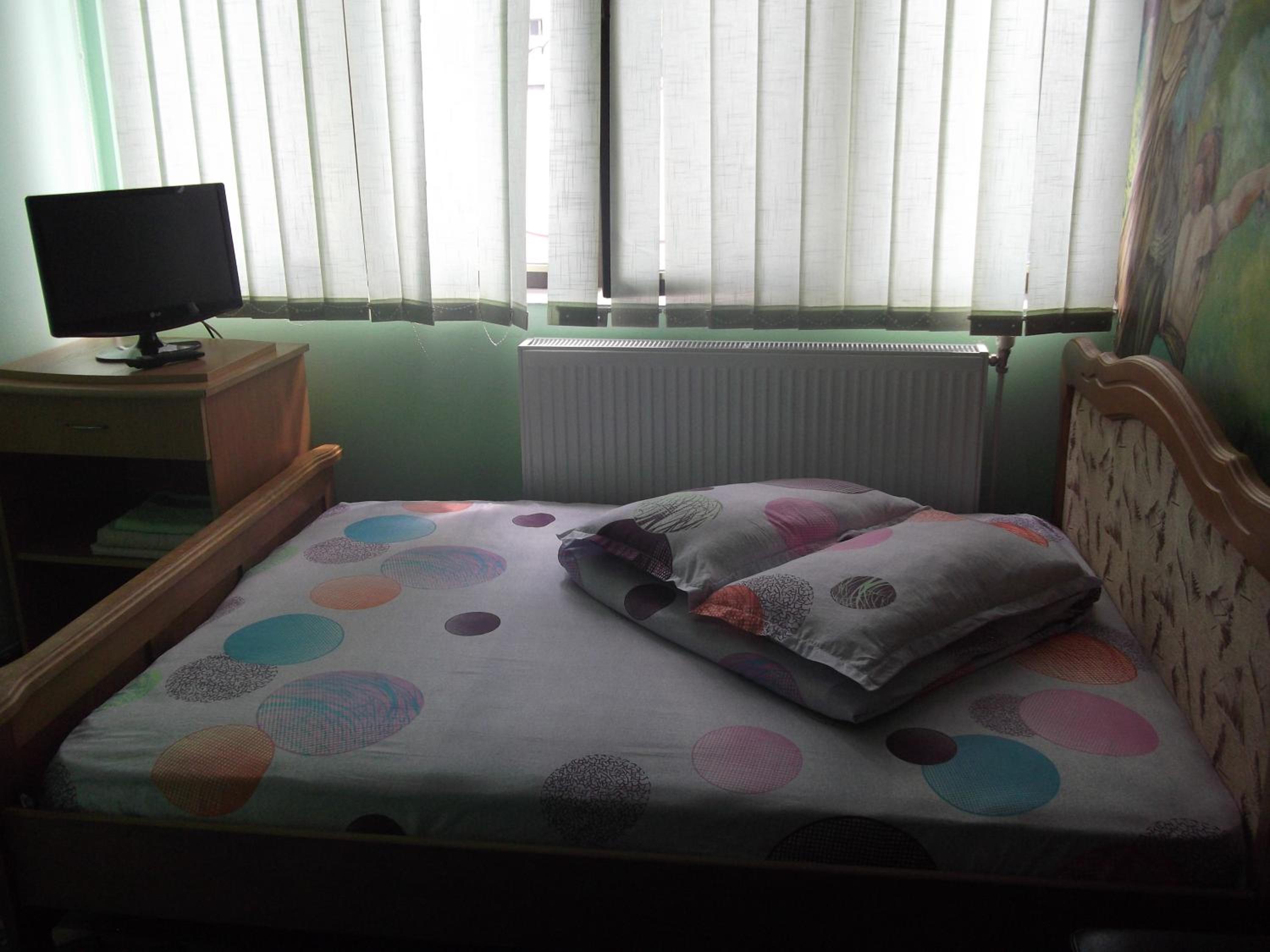 Large Single Room