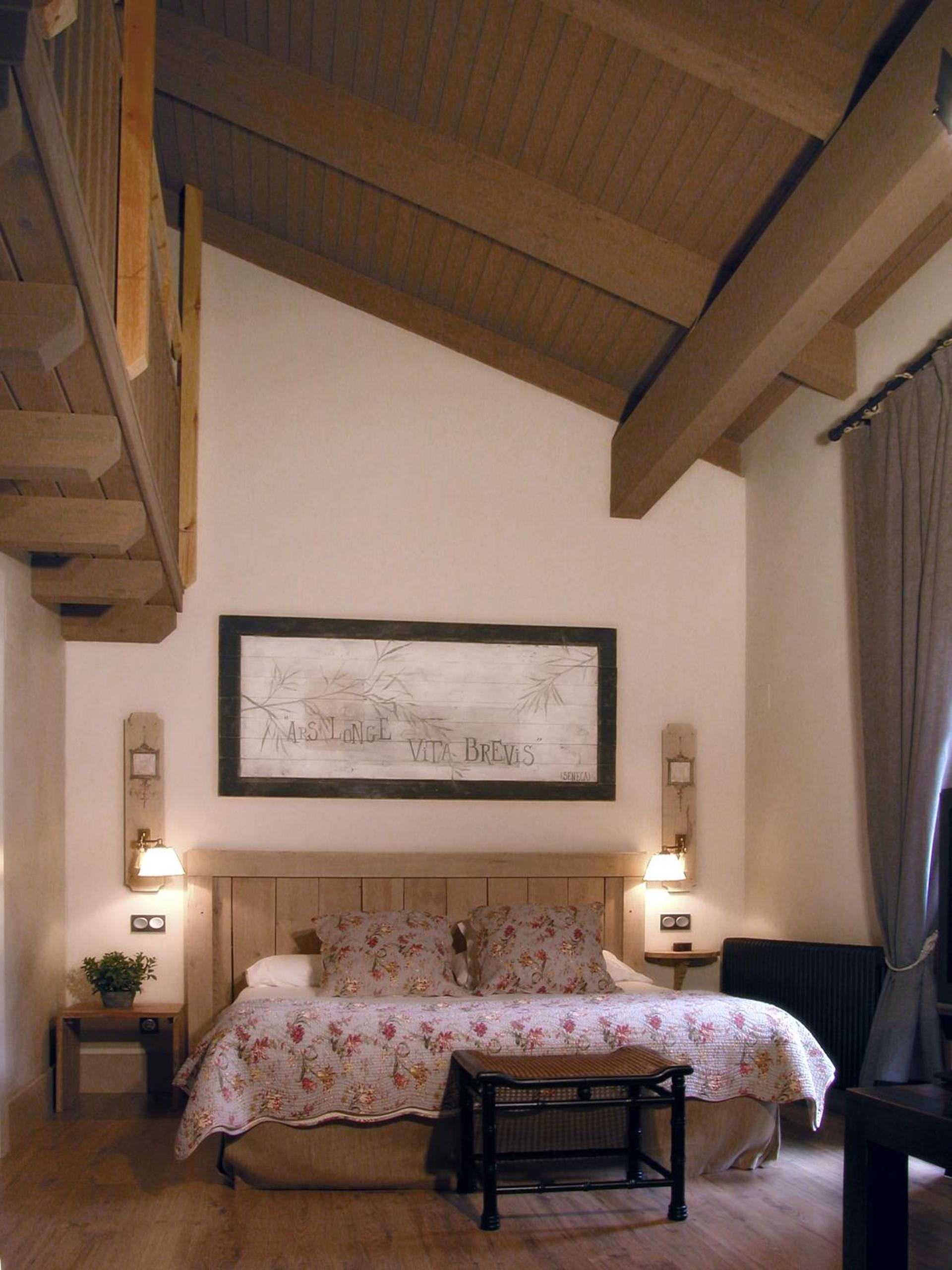Apartment - Split Level photo 3