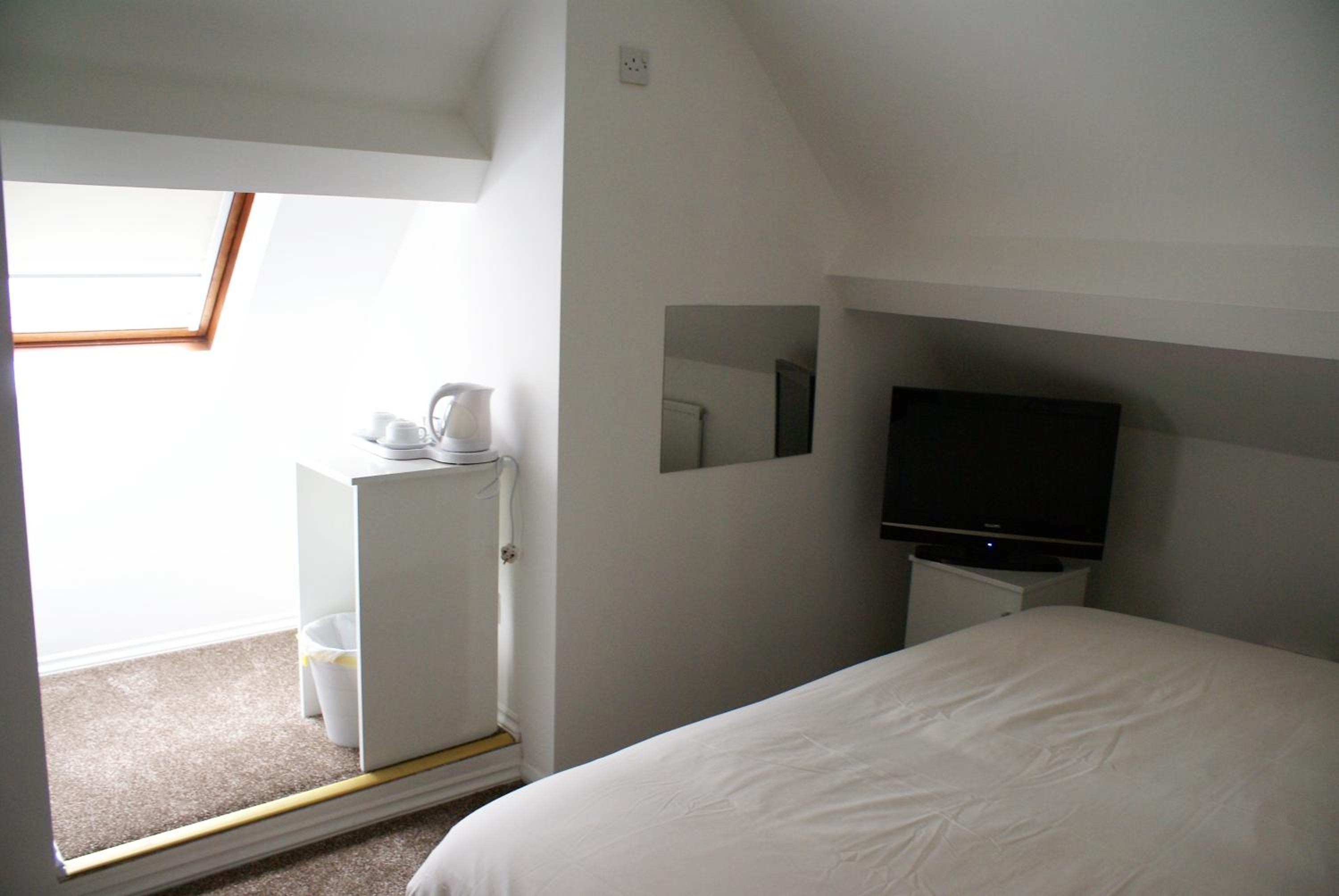 Double Room With Shared Toilet photo 3
