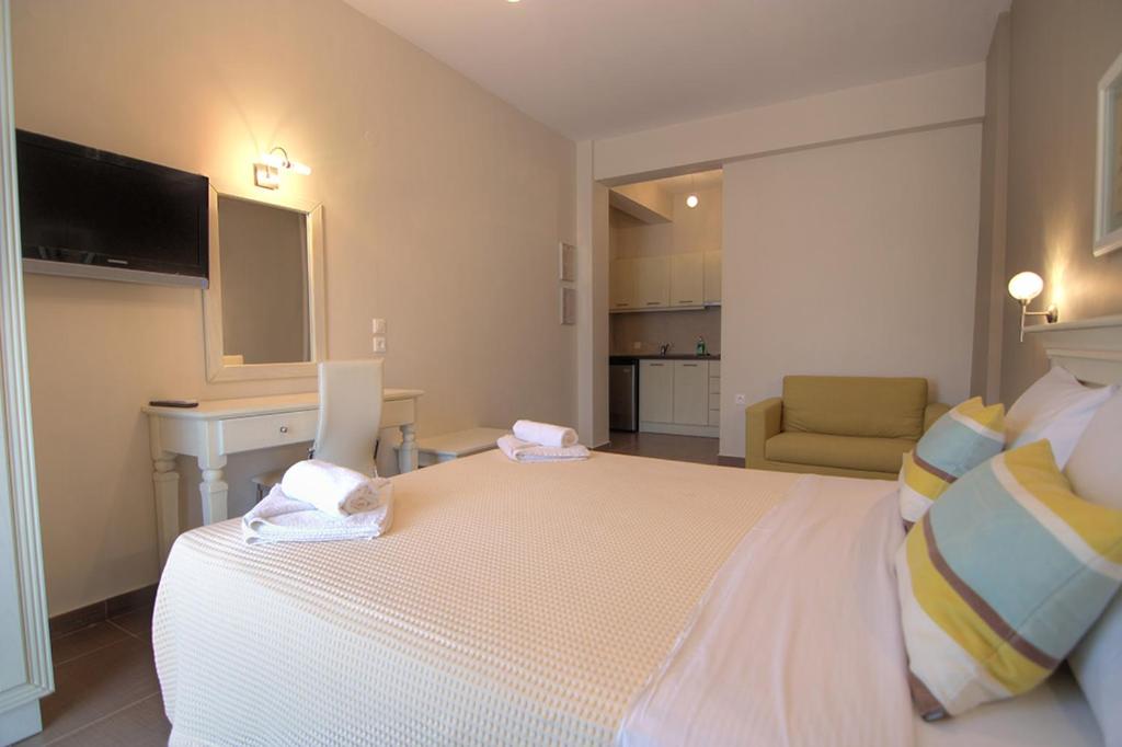 Deluxe Double Room with Sea View