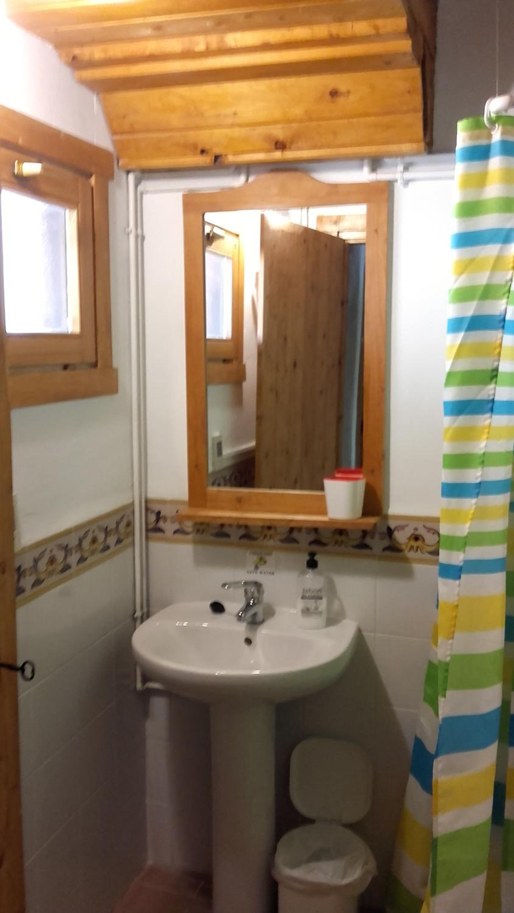 Double Room with Garden View - Photo 4