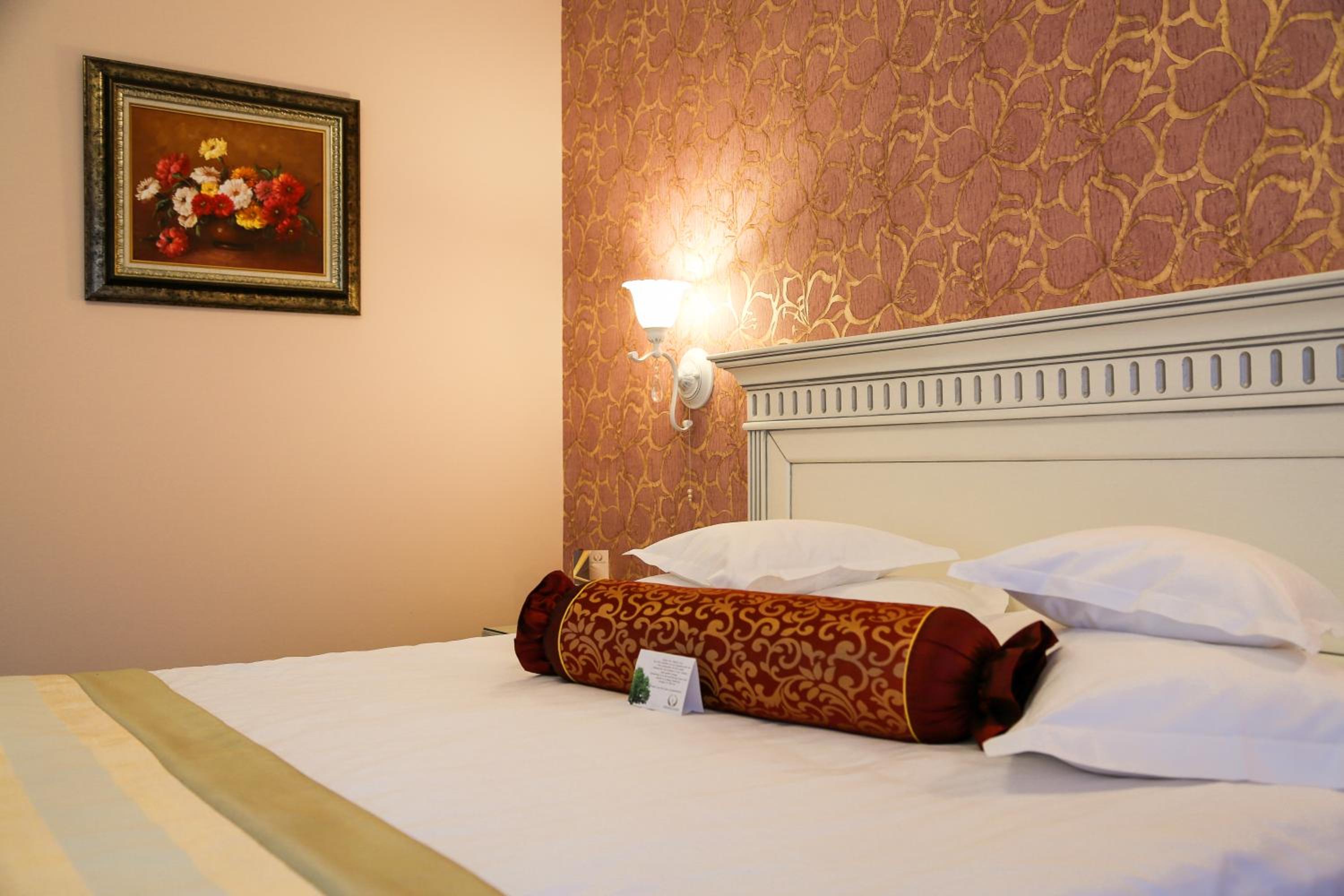 Superior Double or Twin room without SPA access - Photo 1