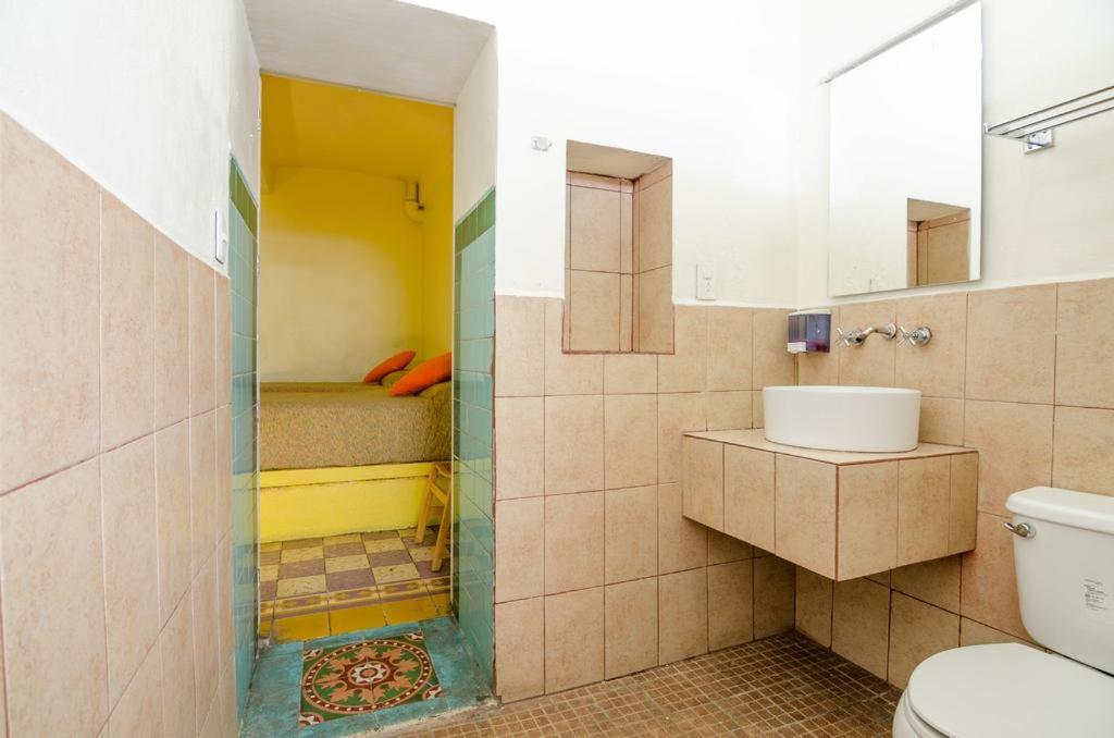 Double Room with Two Beds Private Bathroom photo 2