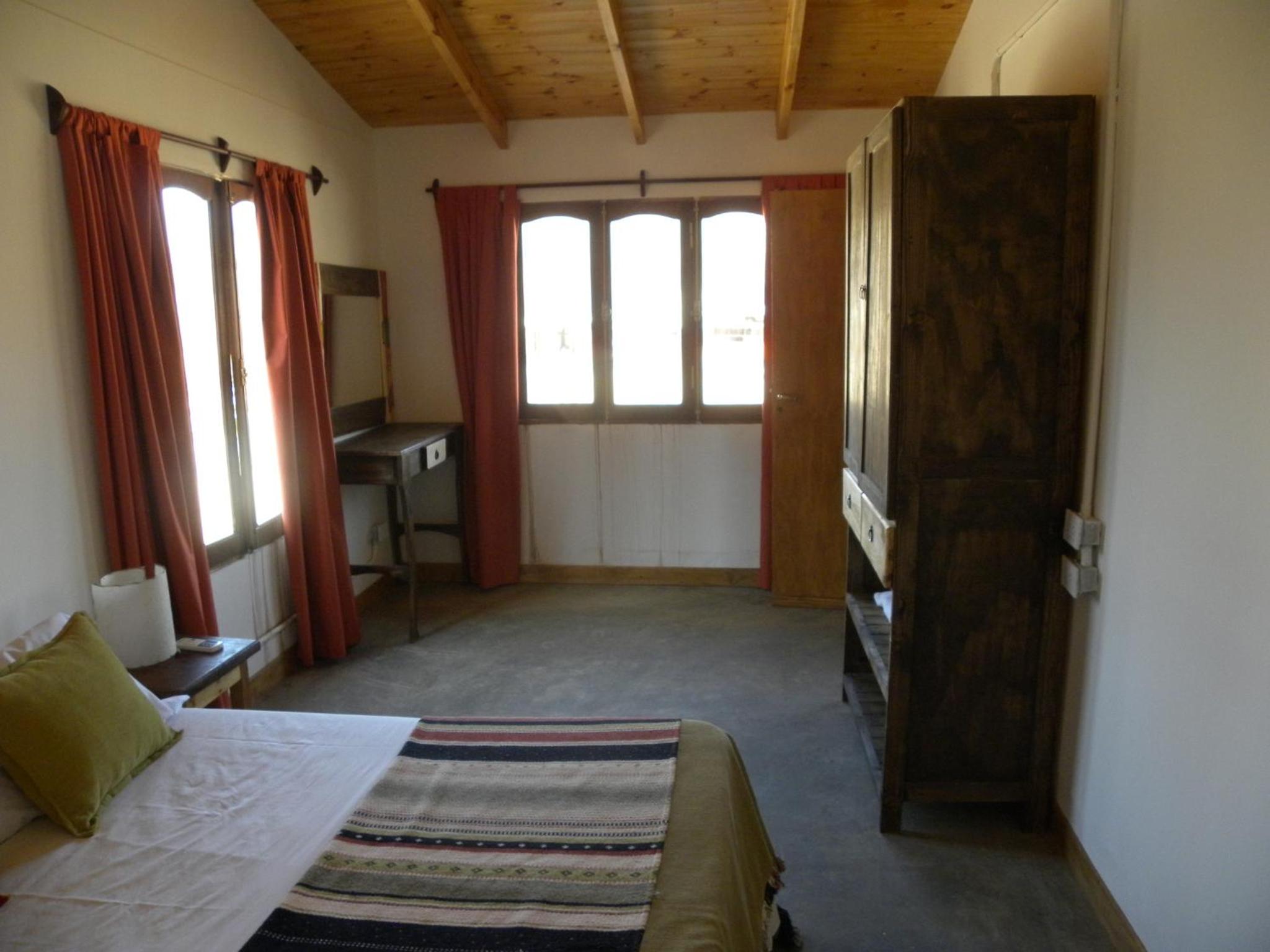 Three-Bedroom Apartment photo 1