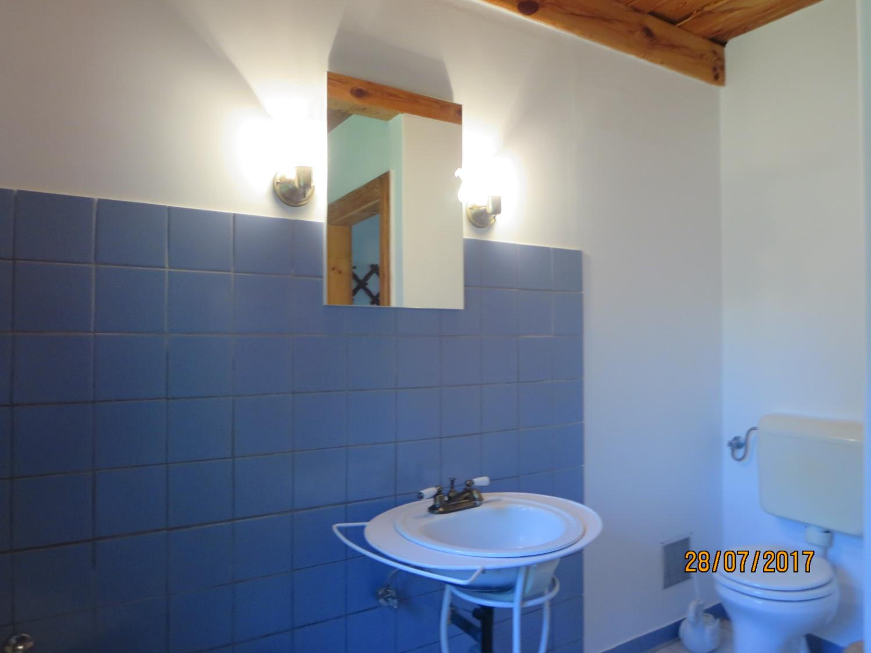 One-Bedroom Apartment - Photo 8