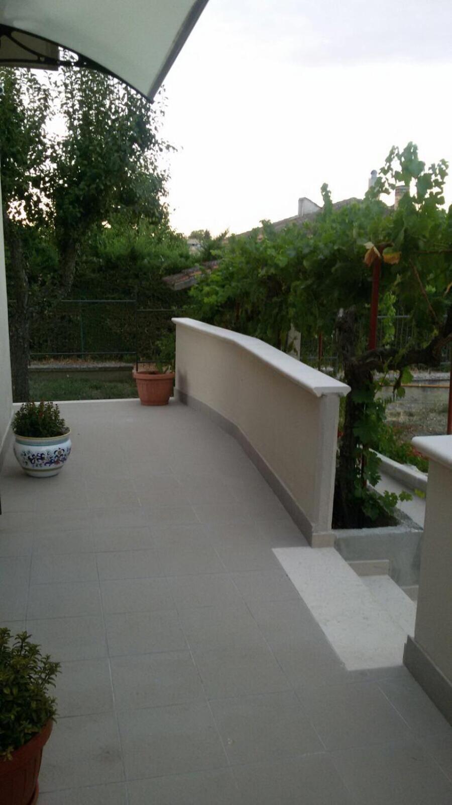 Double Room with Private Bathroom - Photo 21