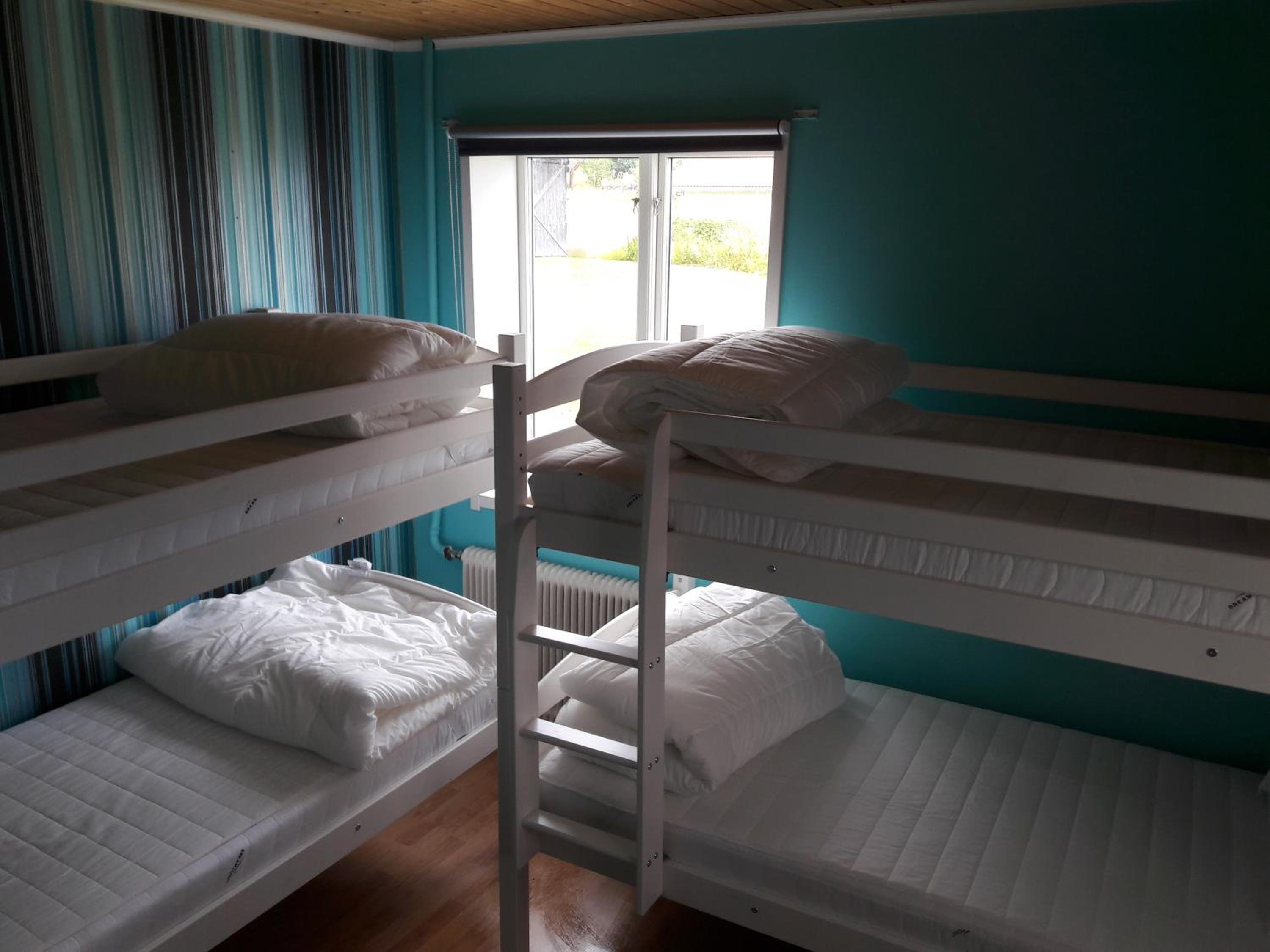 Two-Bedroom House - Photo 12