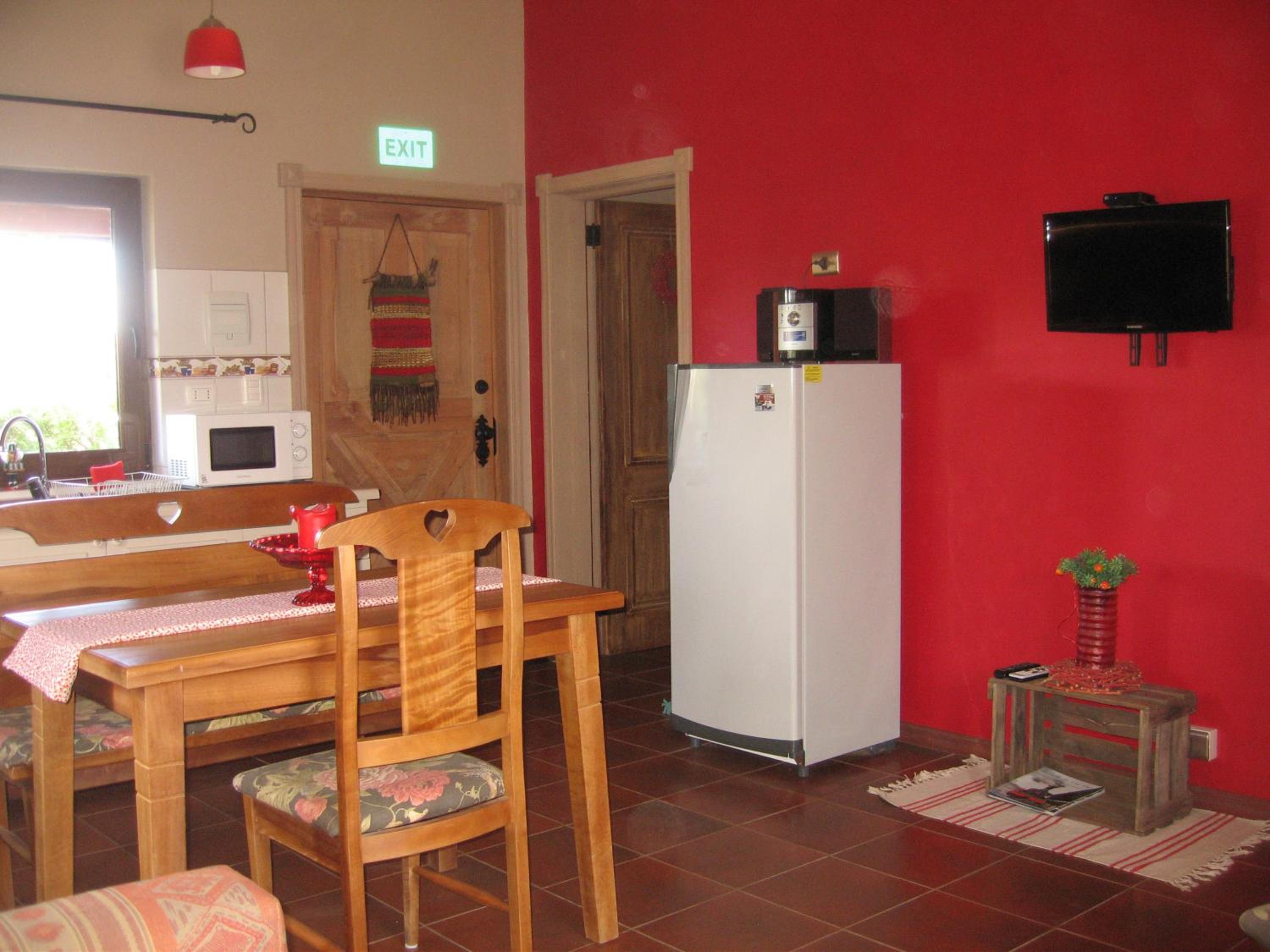 Deluxe Bungalow with Garden View photo 3