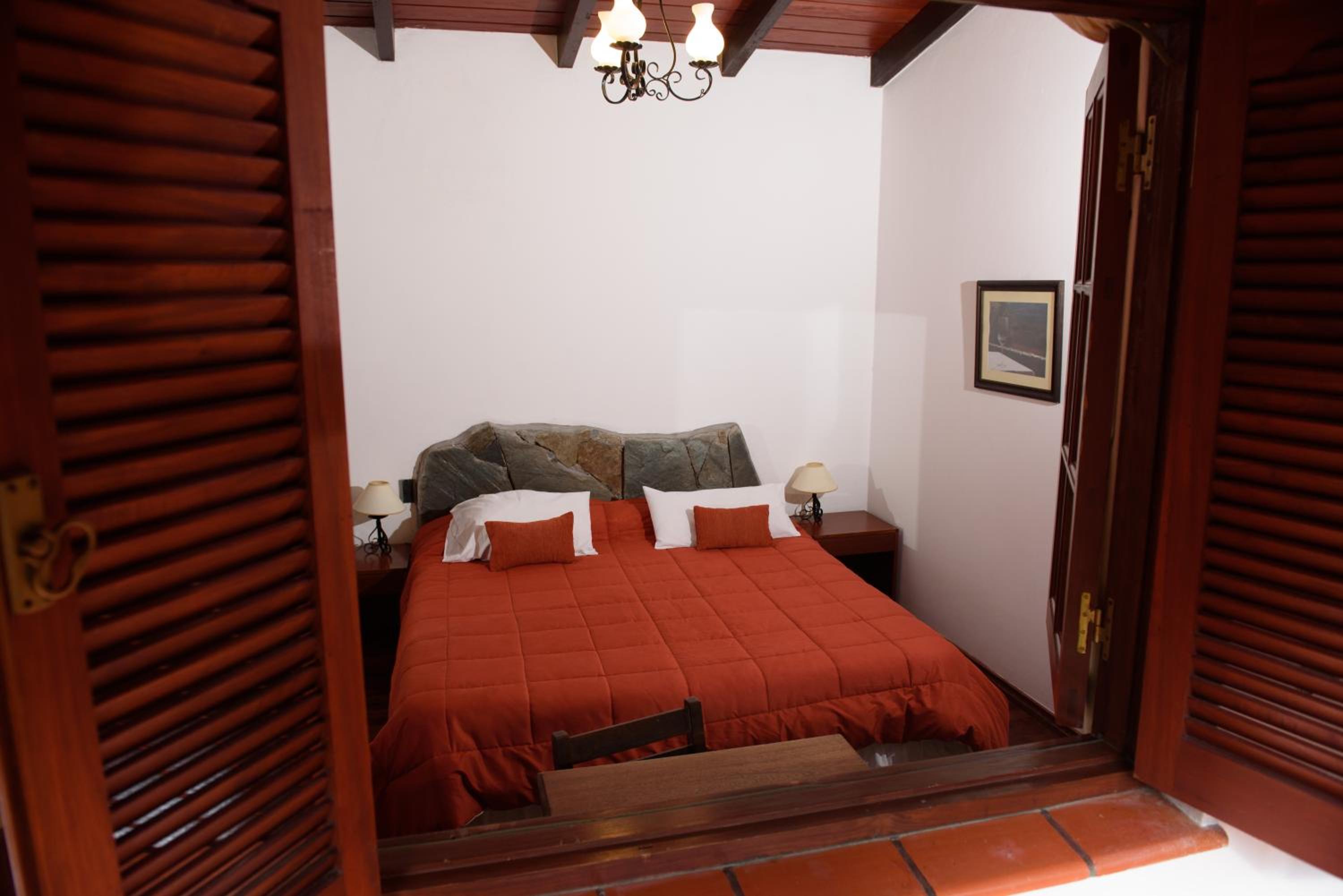 Economy Double Or Twin Room photo 3