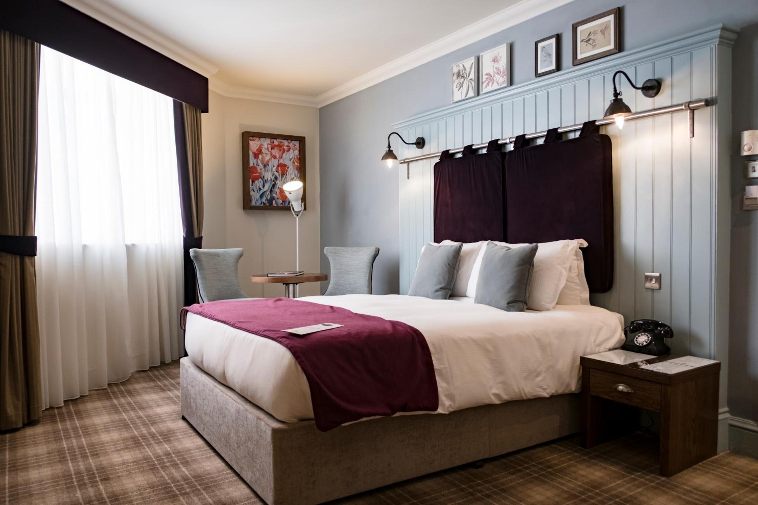Deluxe King Room photo 2