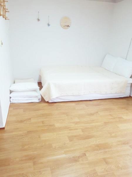 Family Room photo 1