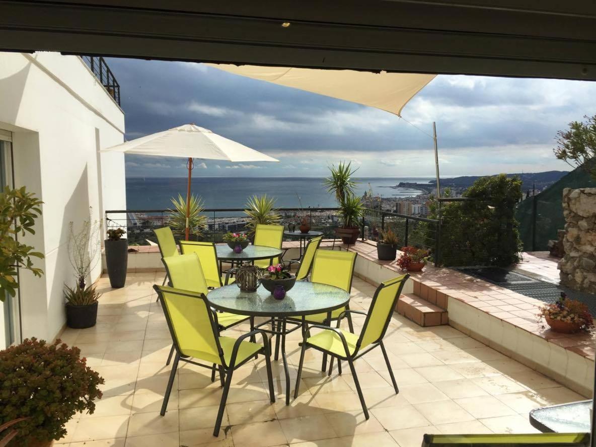 Villa con piscina privada