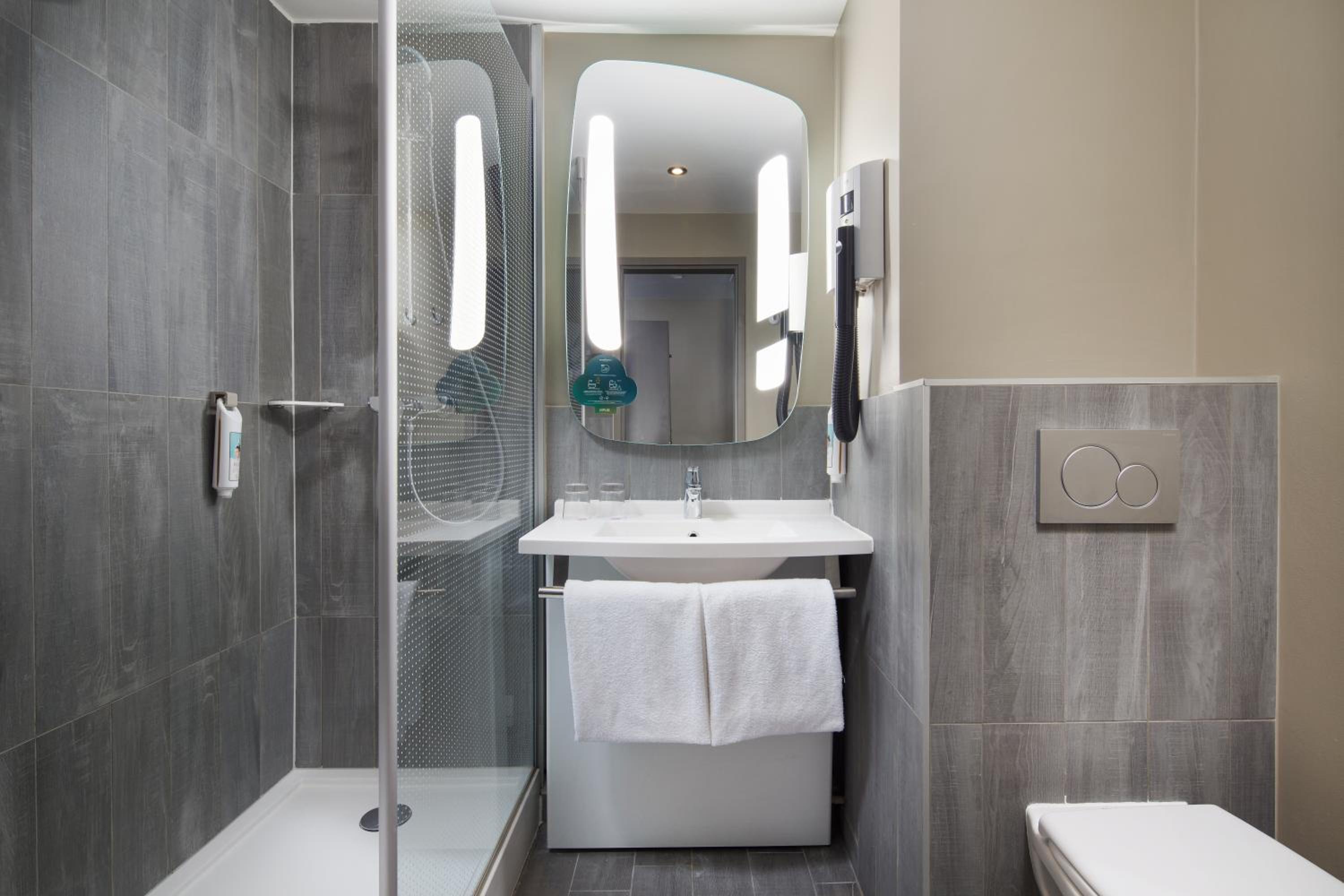 Superior Double Room - Photo 4