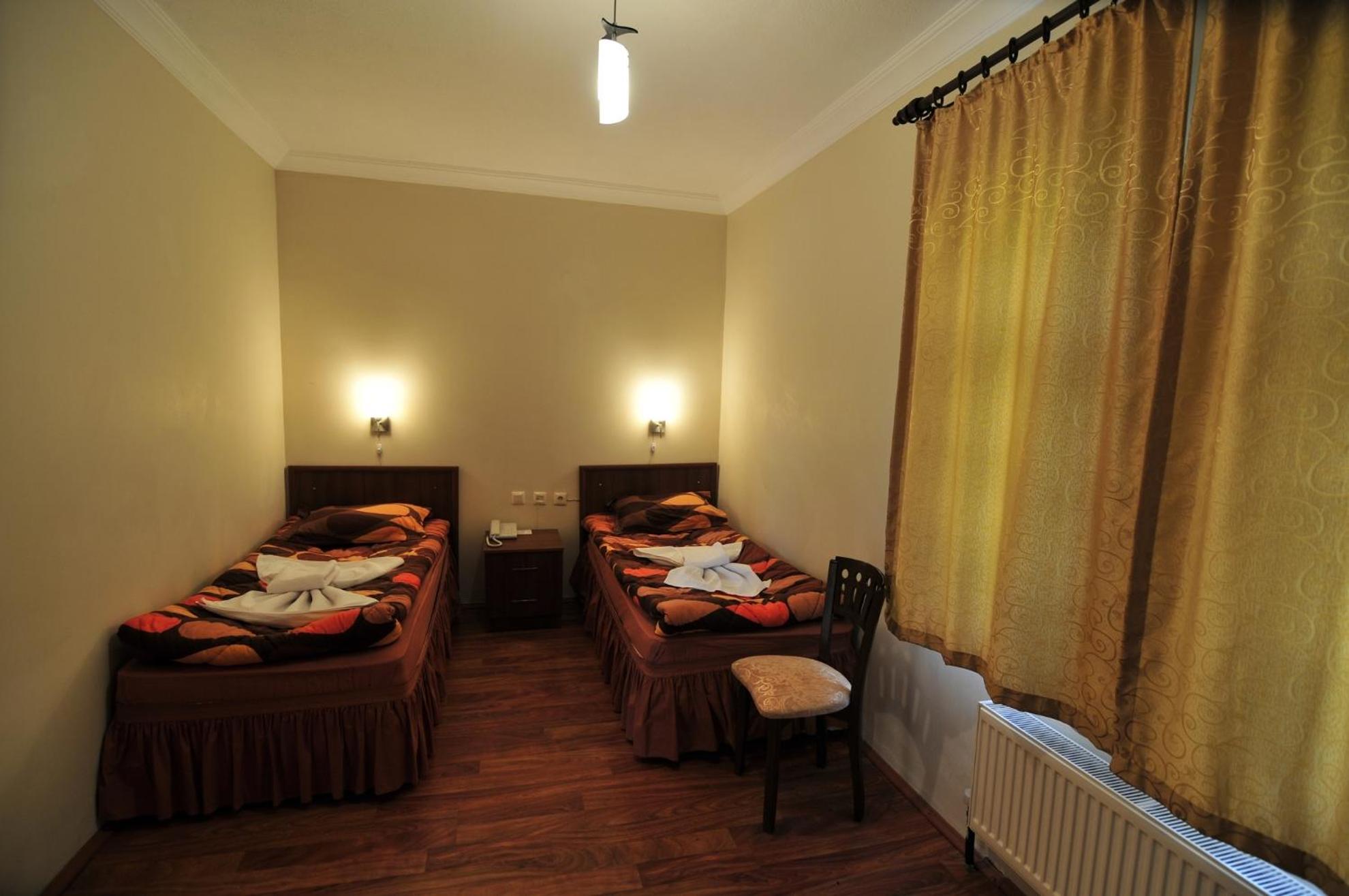 Double Or Twin Room photo 1