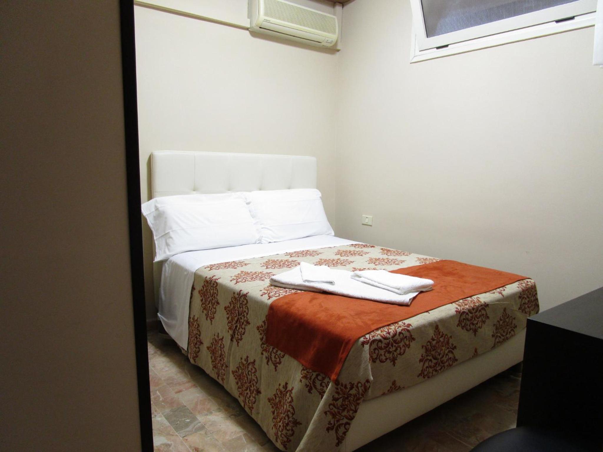 Economy Single Room photo 2