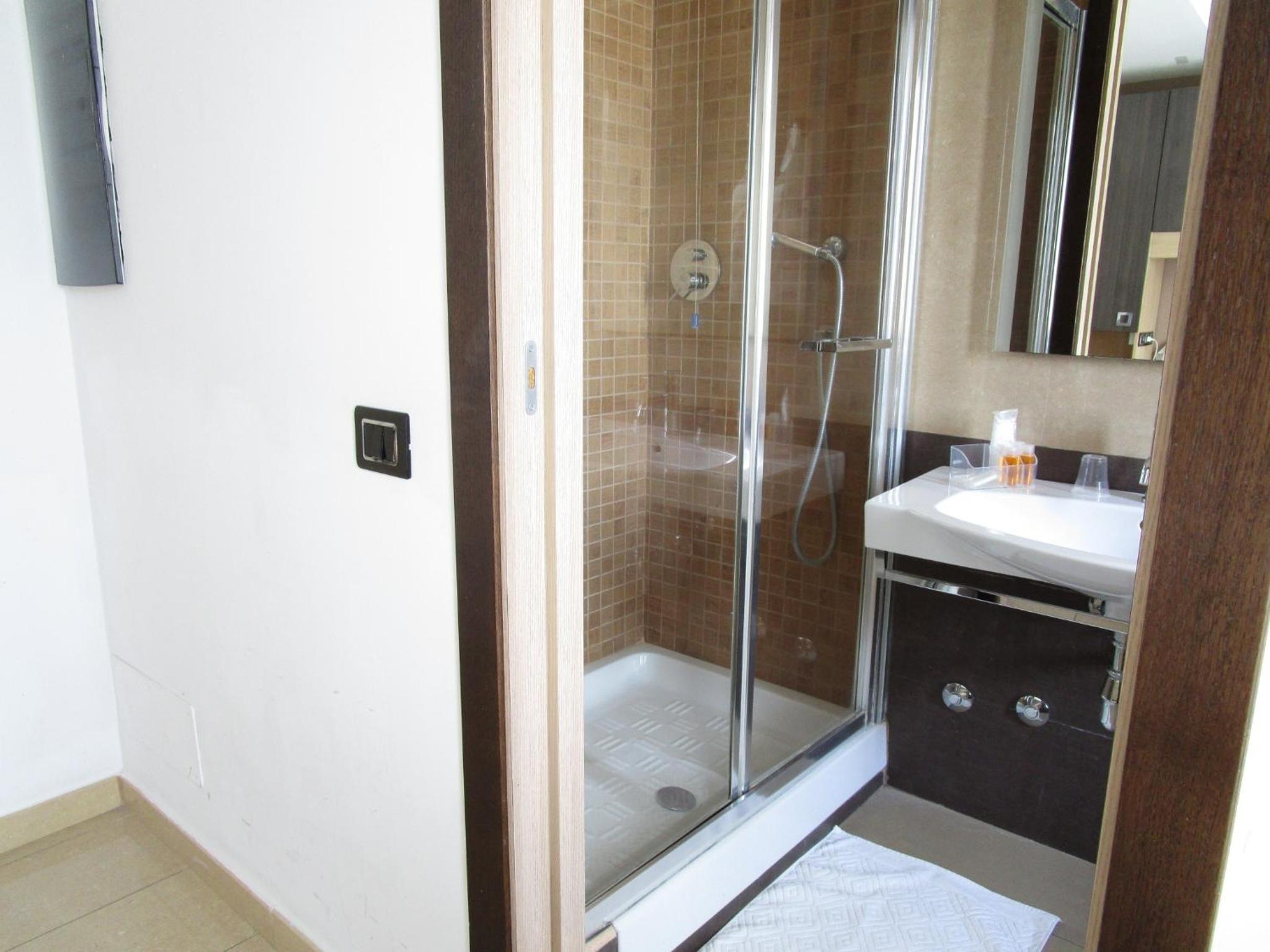 Superior Double Room - Photo 7
