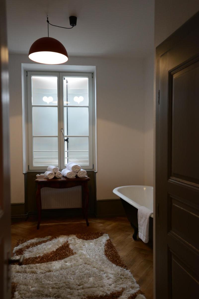 Two-Bedroom Apartment Premium - Photo 13