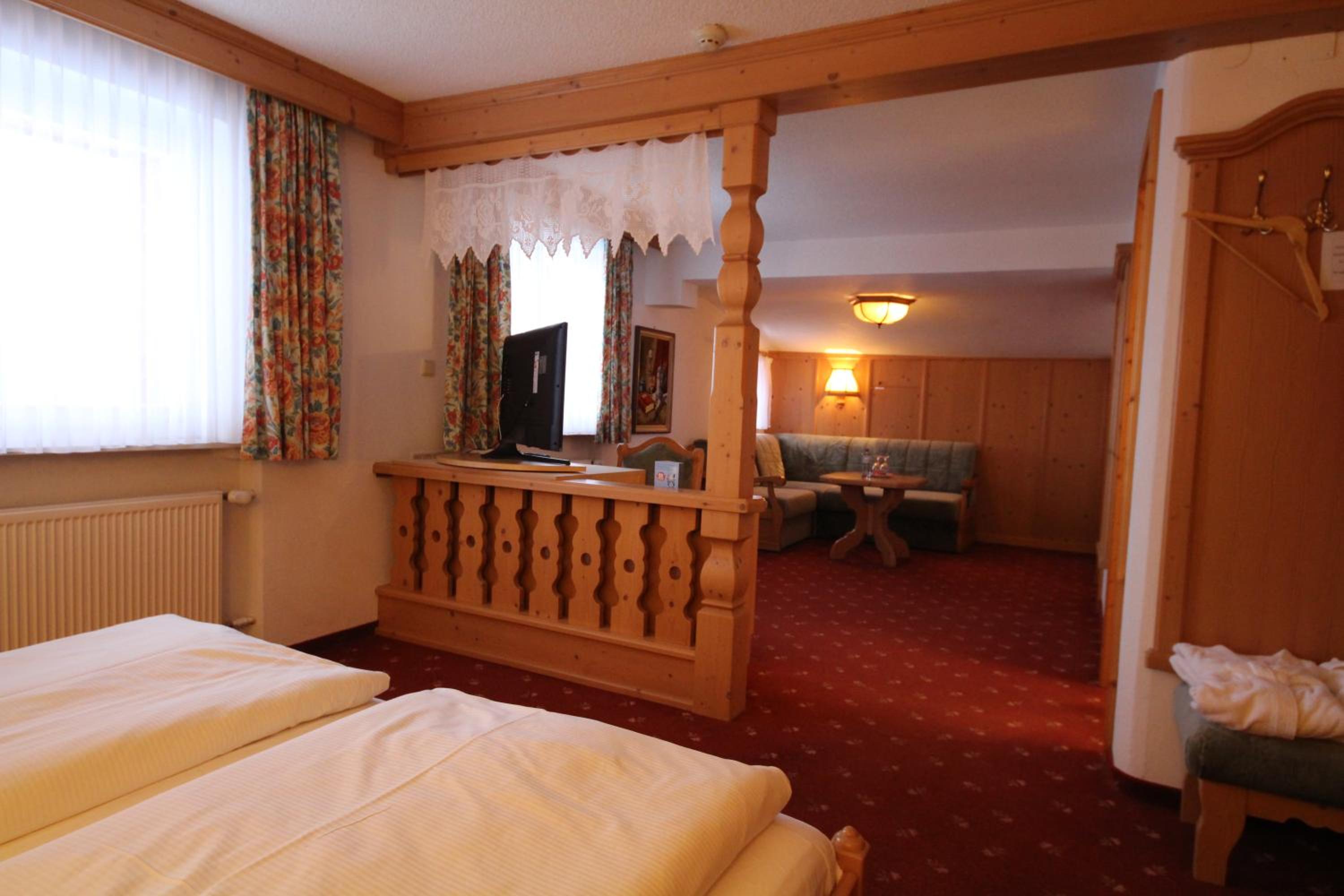 Deluxe Double Room Omesberg photo 1
