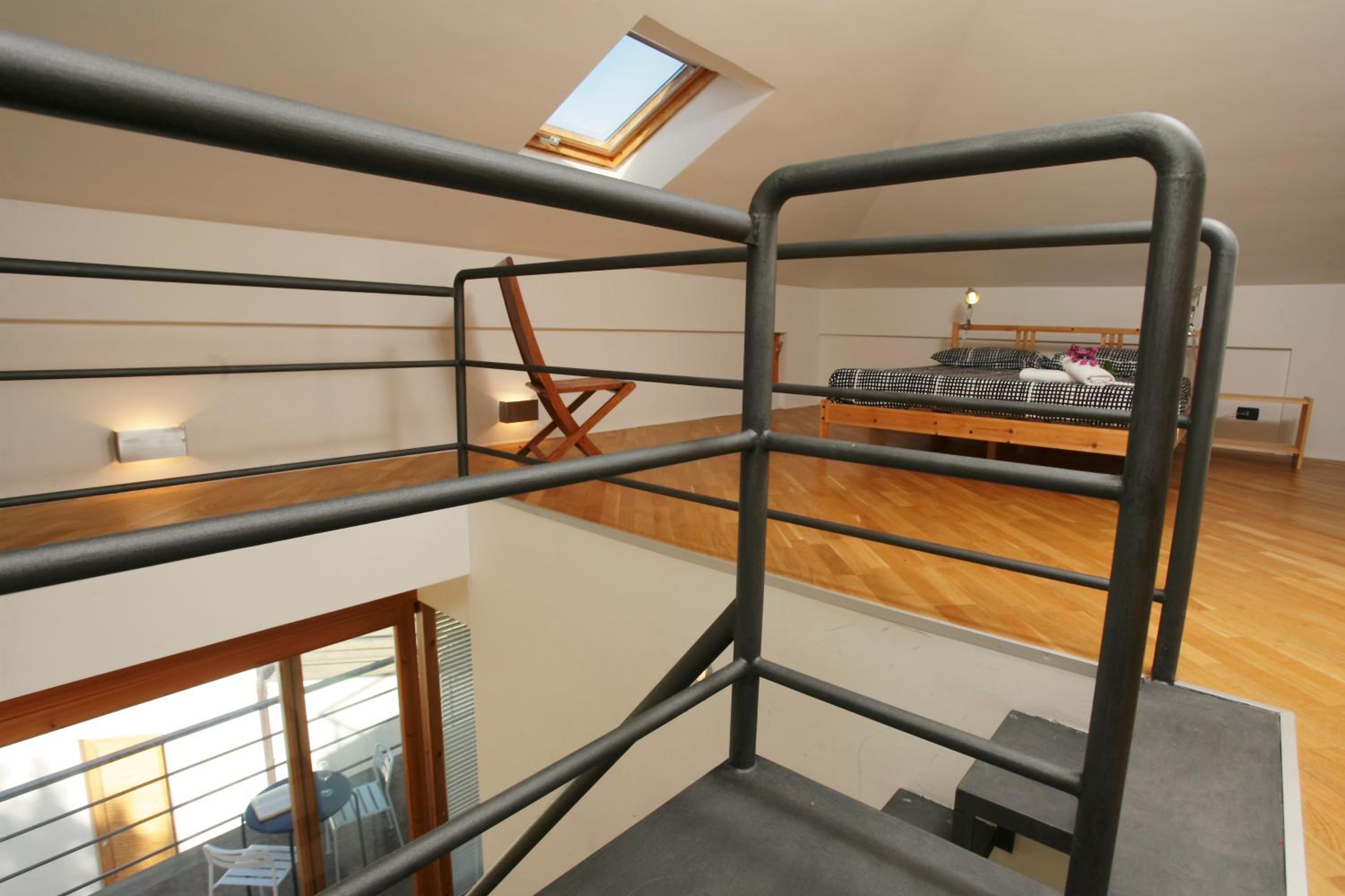 Eight-Bedroom House With Private Pool photo 2