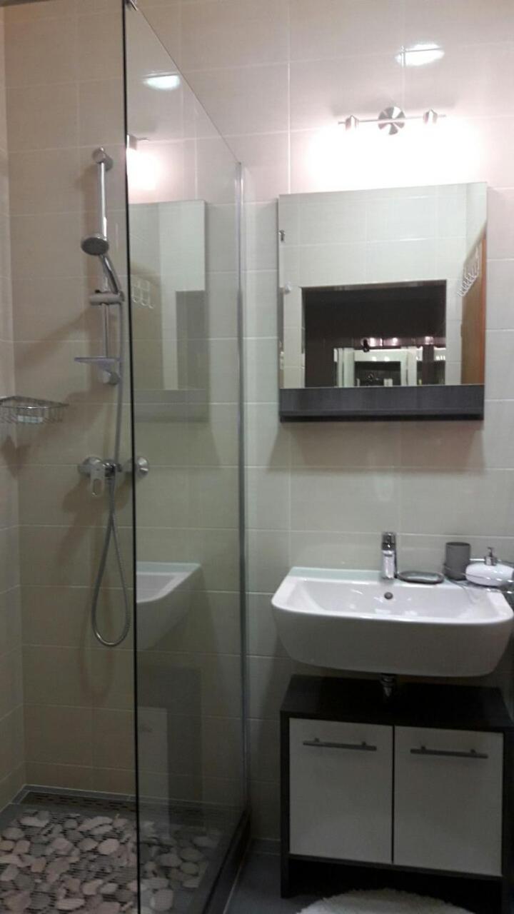 Studio Apartment - Photo 10