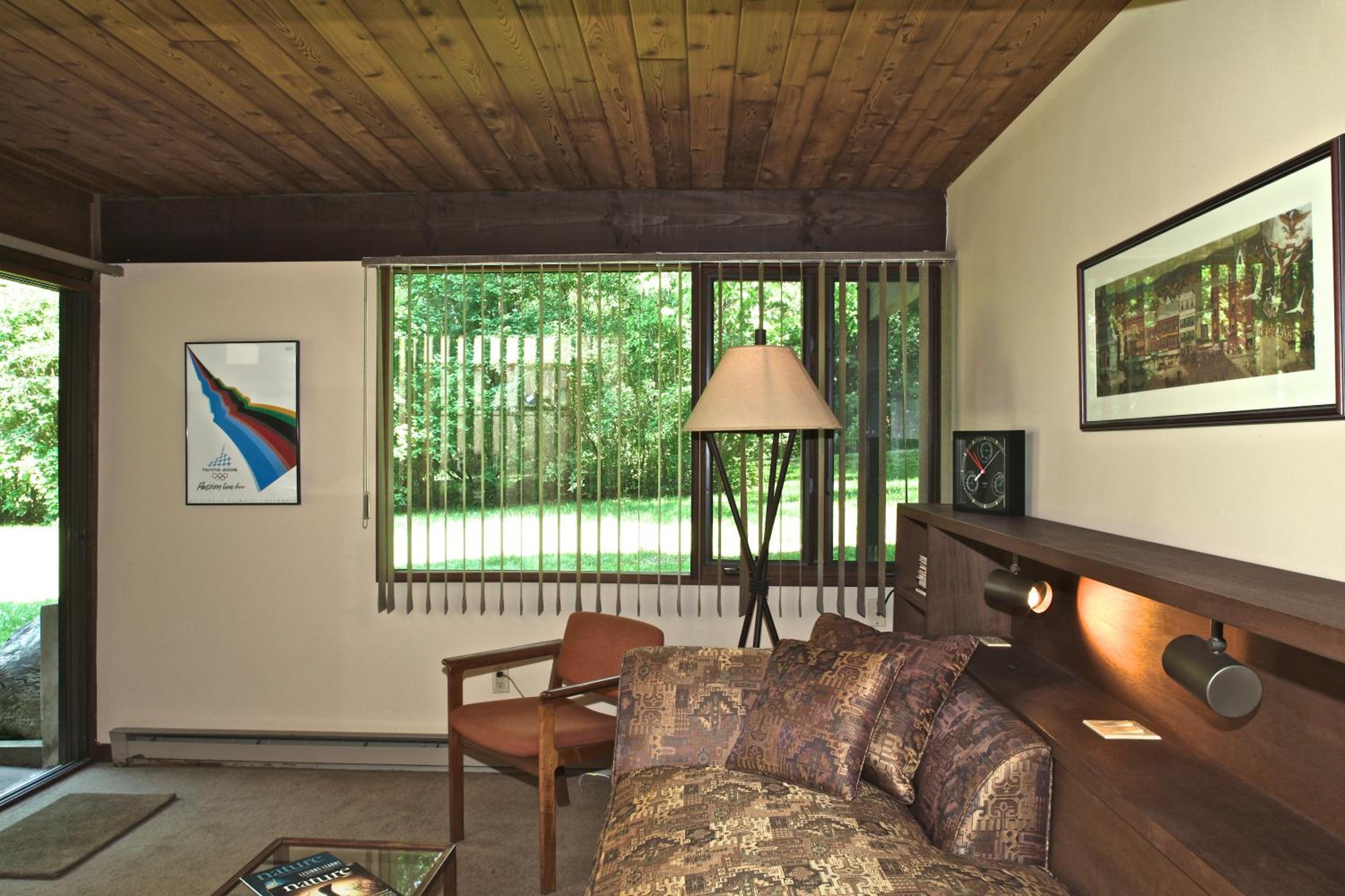 One-Bedroom Suite photo 1