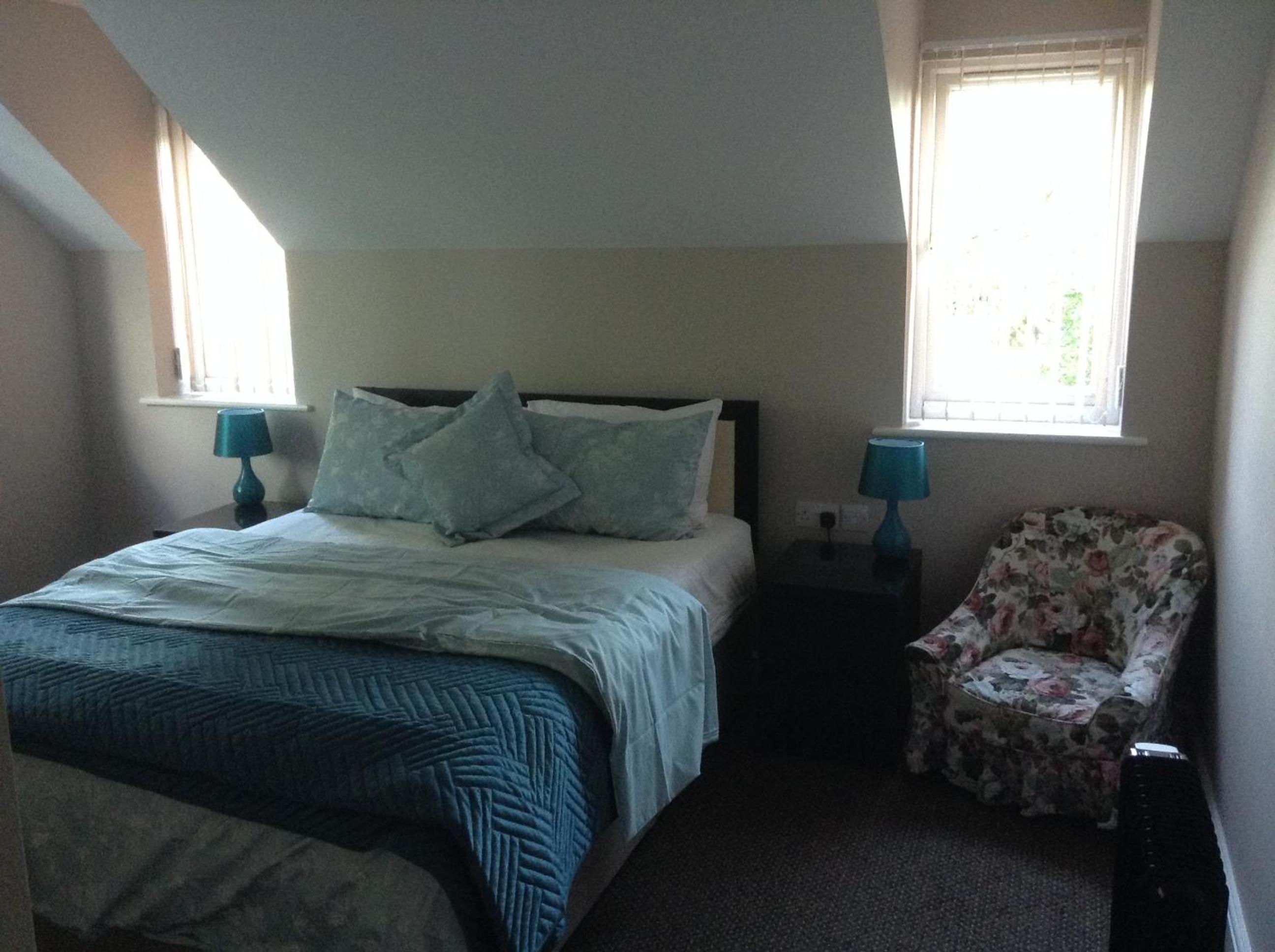 Double Room with Private Bathroom photo 3