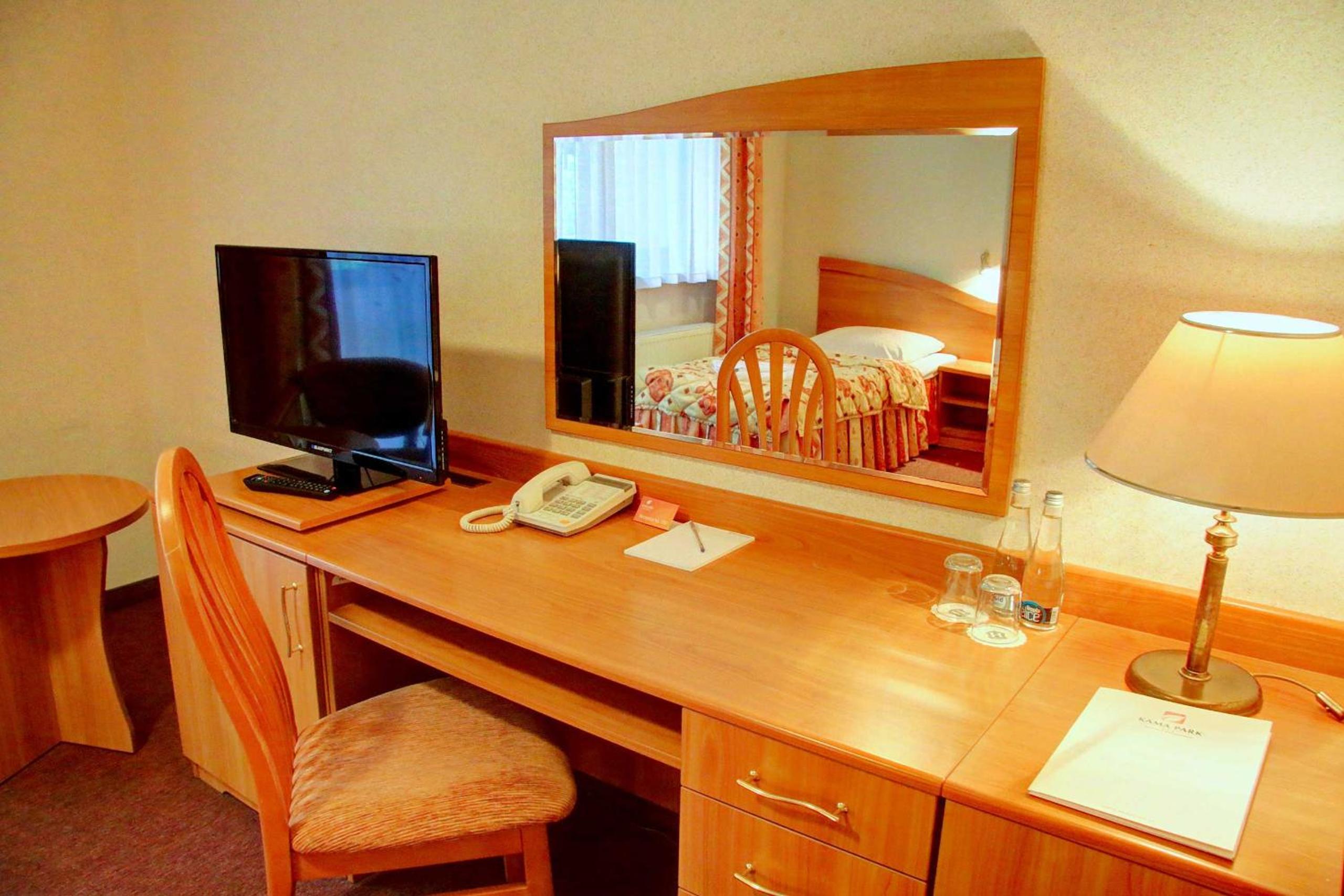 Double or Twin Room with Balcony - Photo 1