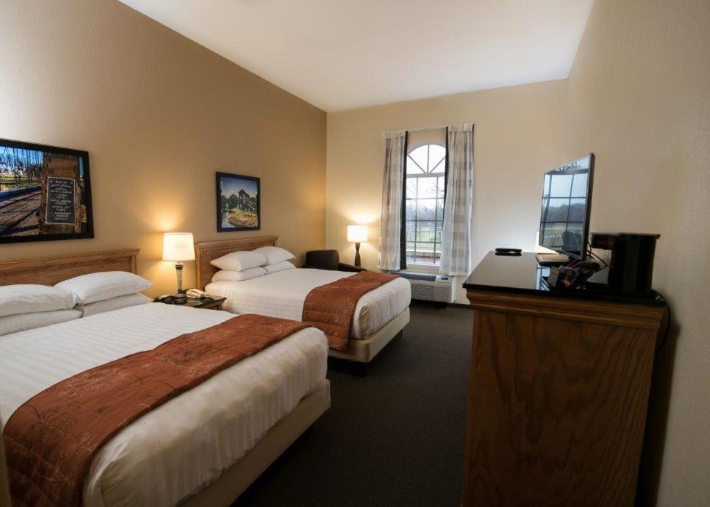 Queen Room with Two Queen Beds