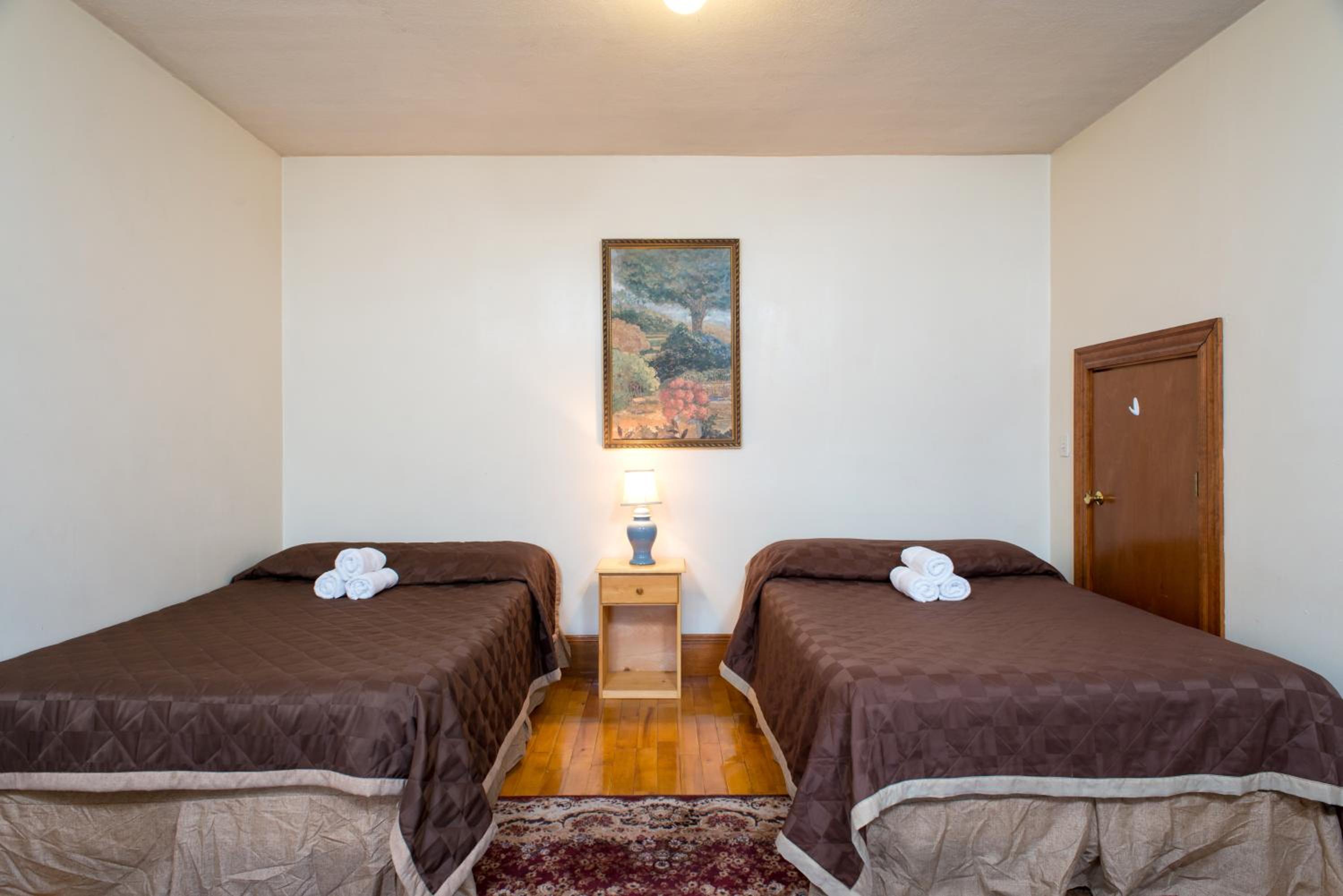 Double Room with Private Bathroom - Photo 1