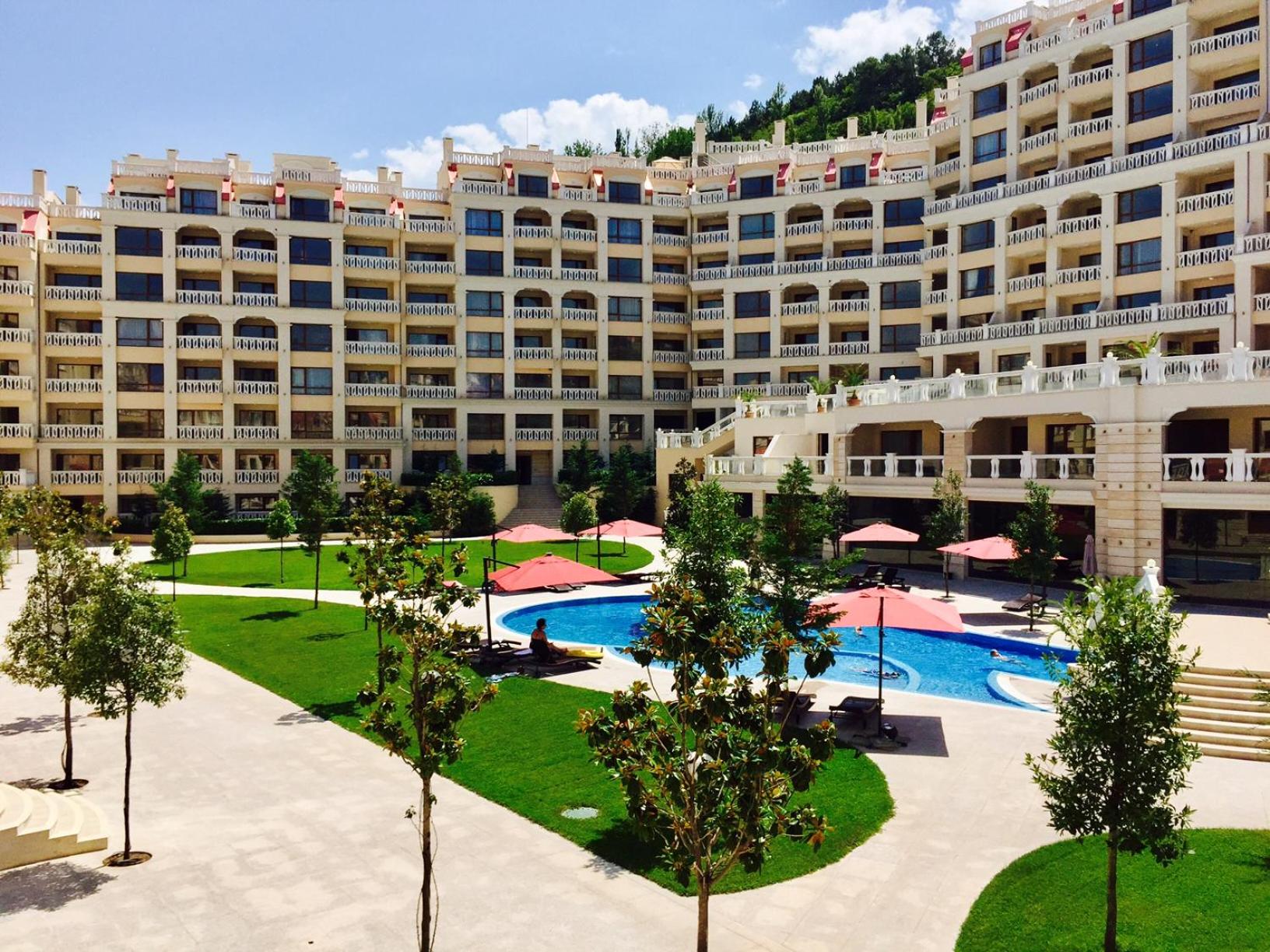 Two-Bedroom Apartment with Balcony photo 1