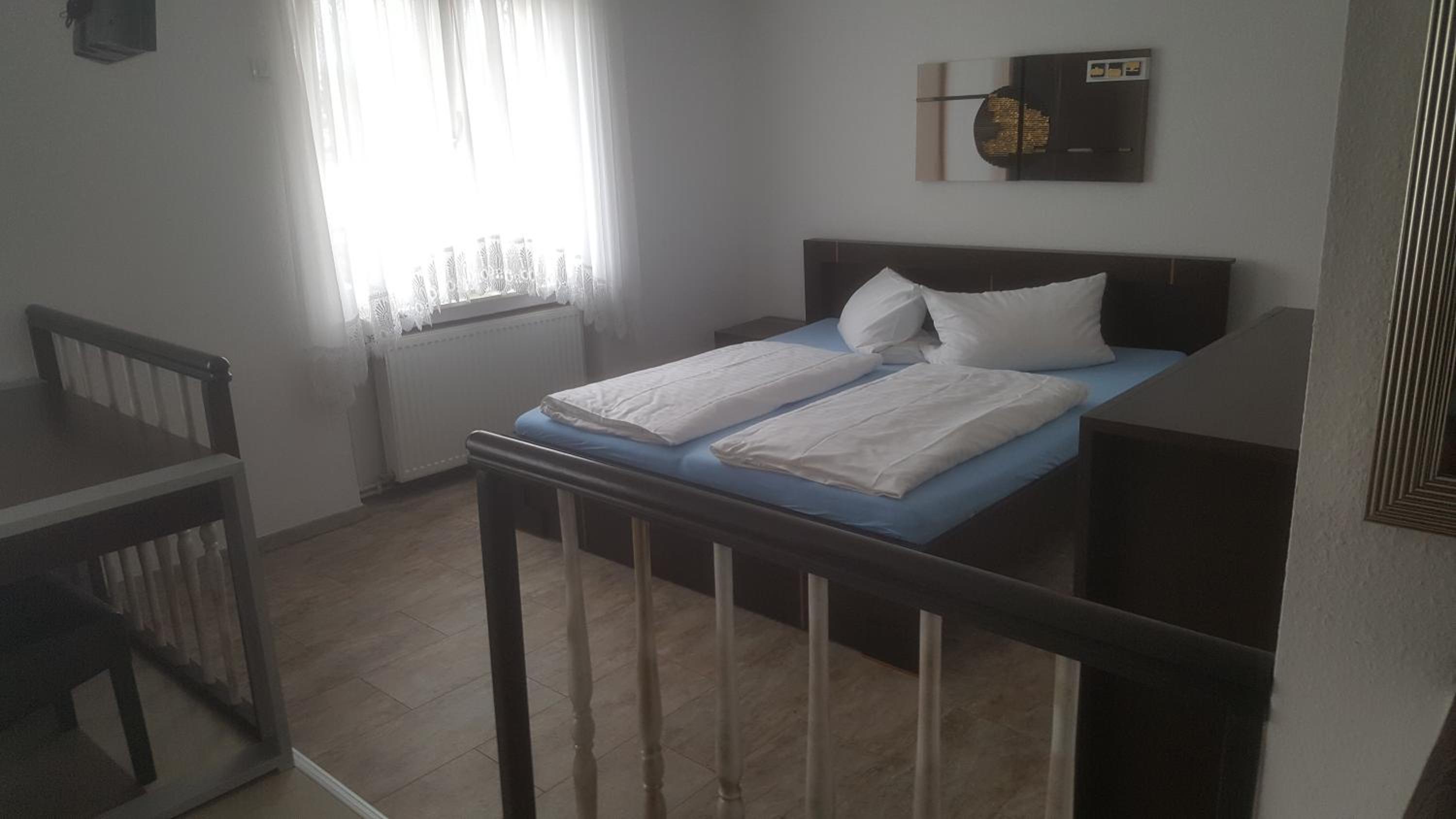 Family Room - Photo 1