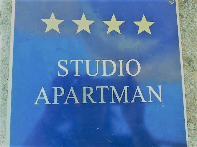 Studio Apartment - Photo 13