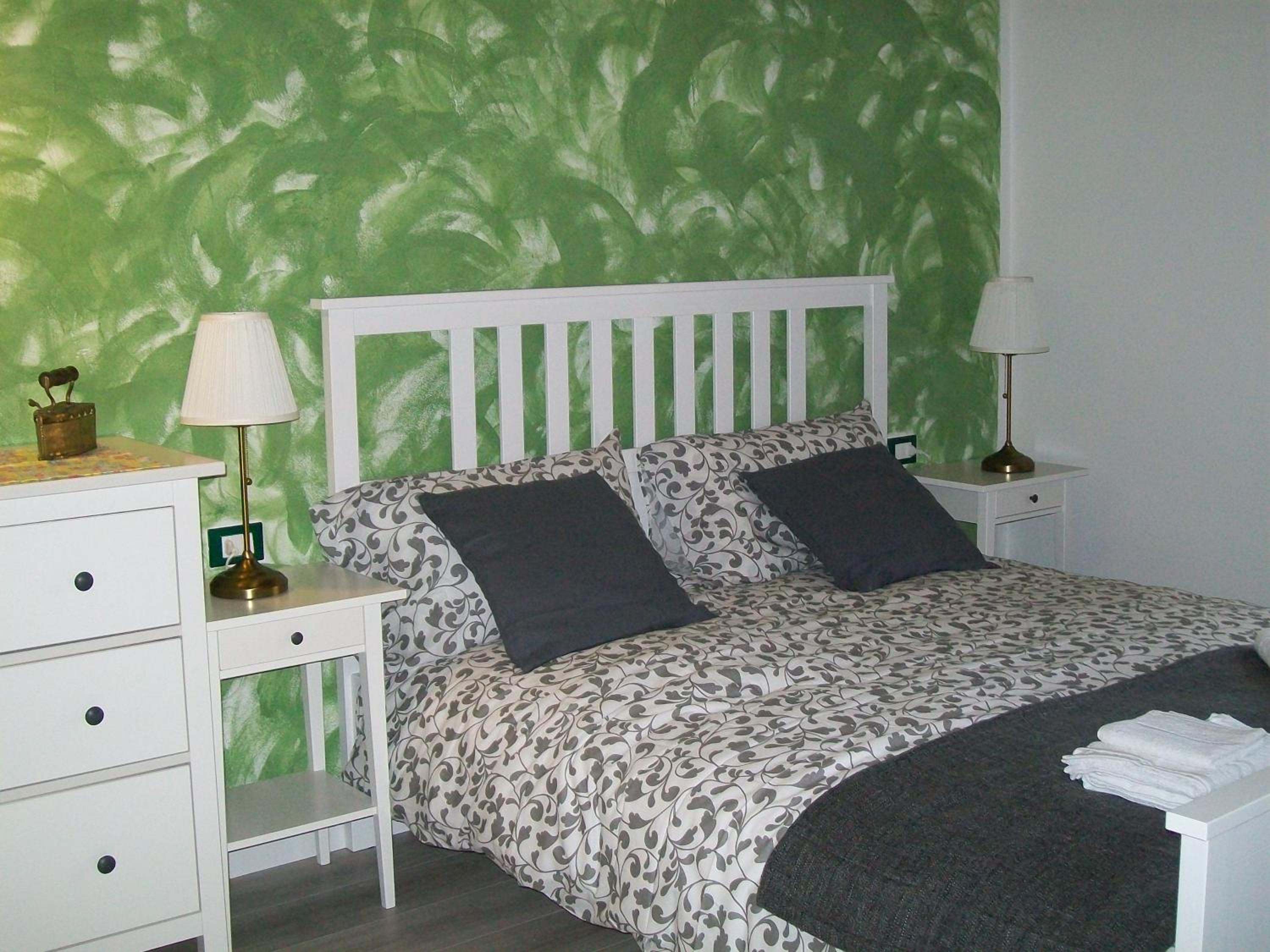 Large Double Room photo 1