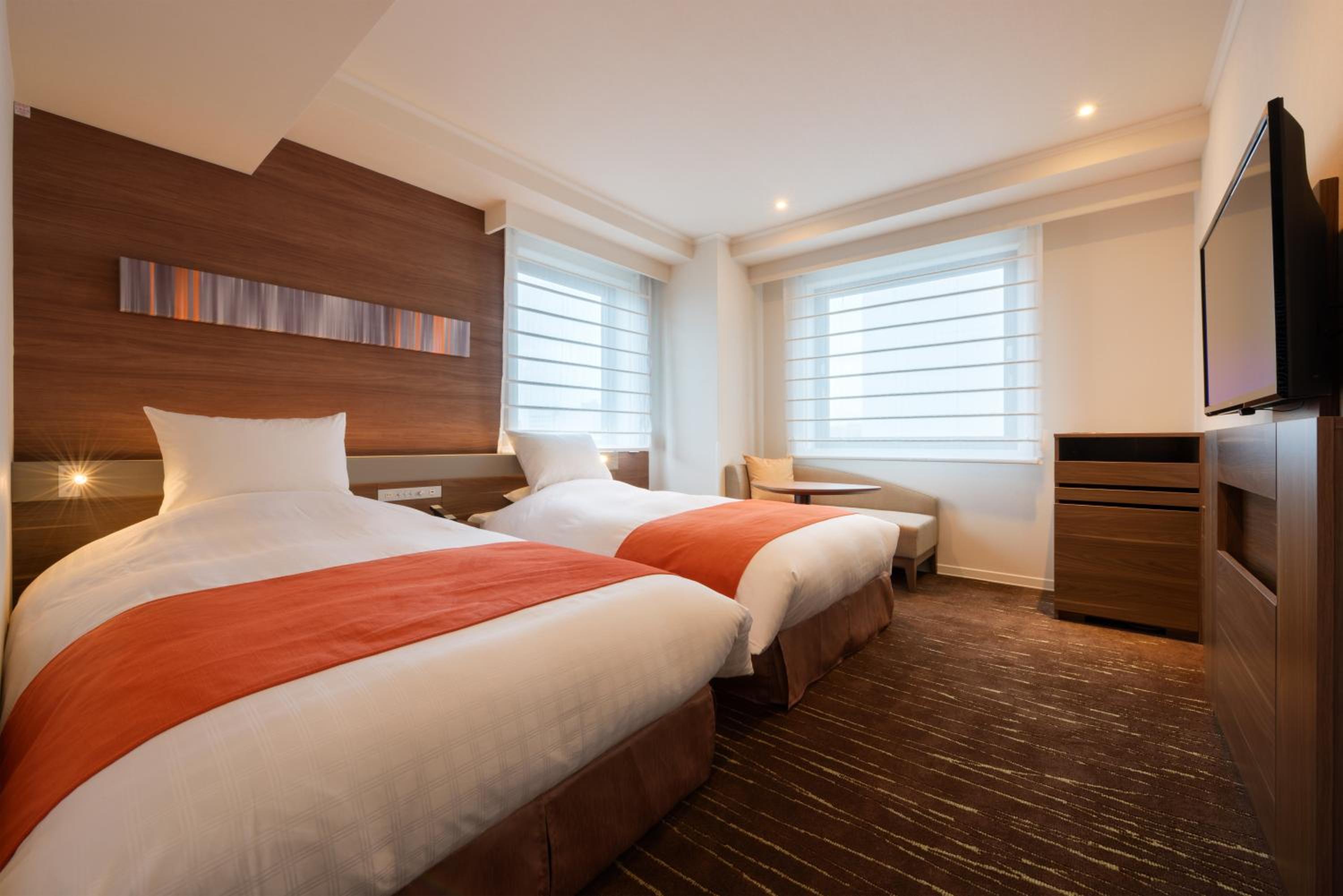 Standard Twin Room - Smoking - Photo 4