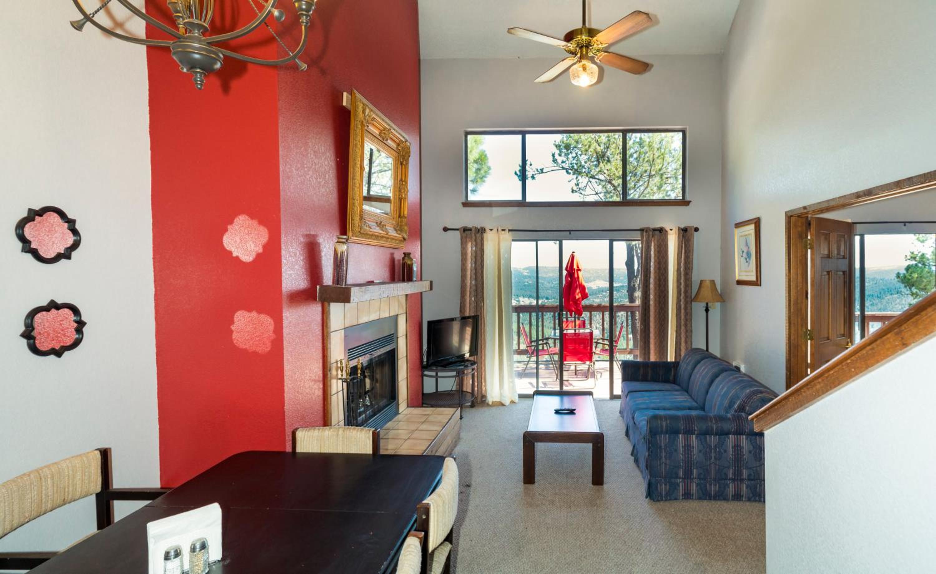 Family Suite with Balcony photo 1