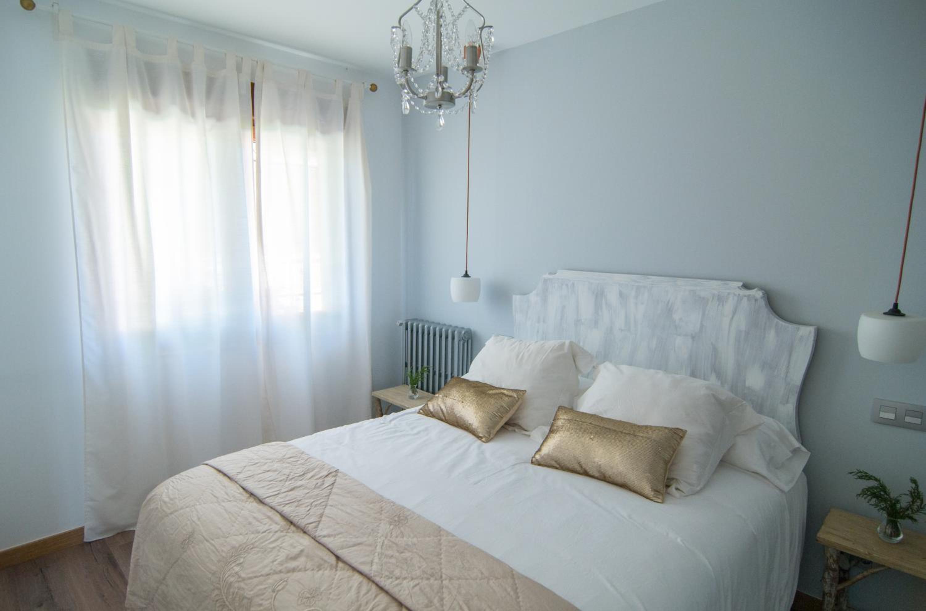 Two-Bedroom Holiday Home - Photo 12
