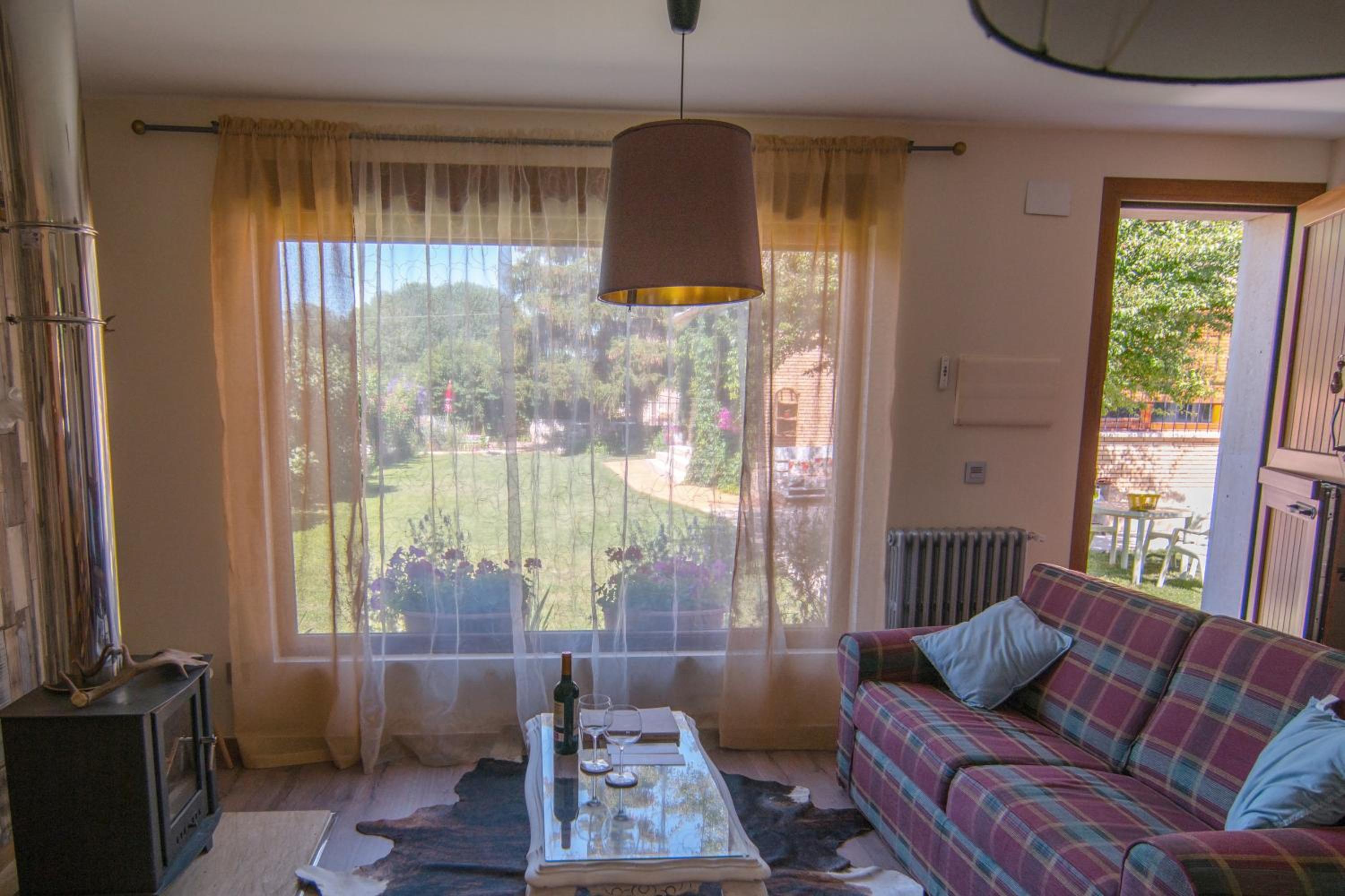Two-Bedroom Holiday Home - Photo 32