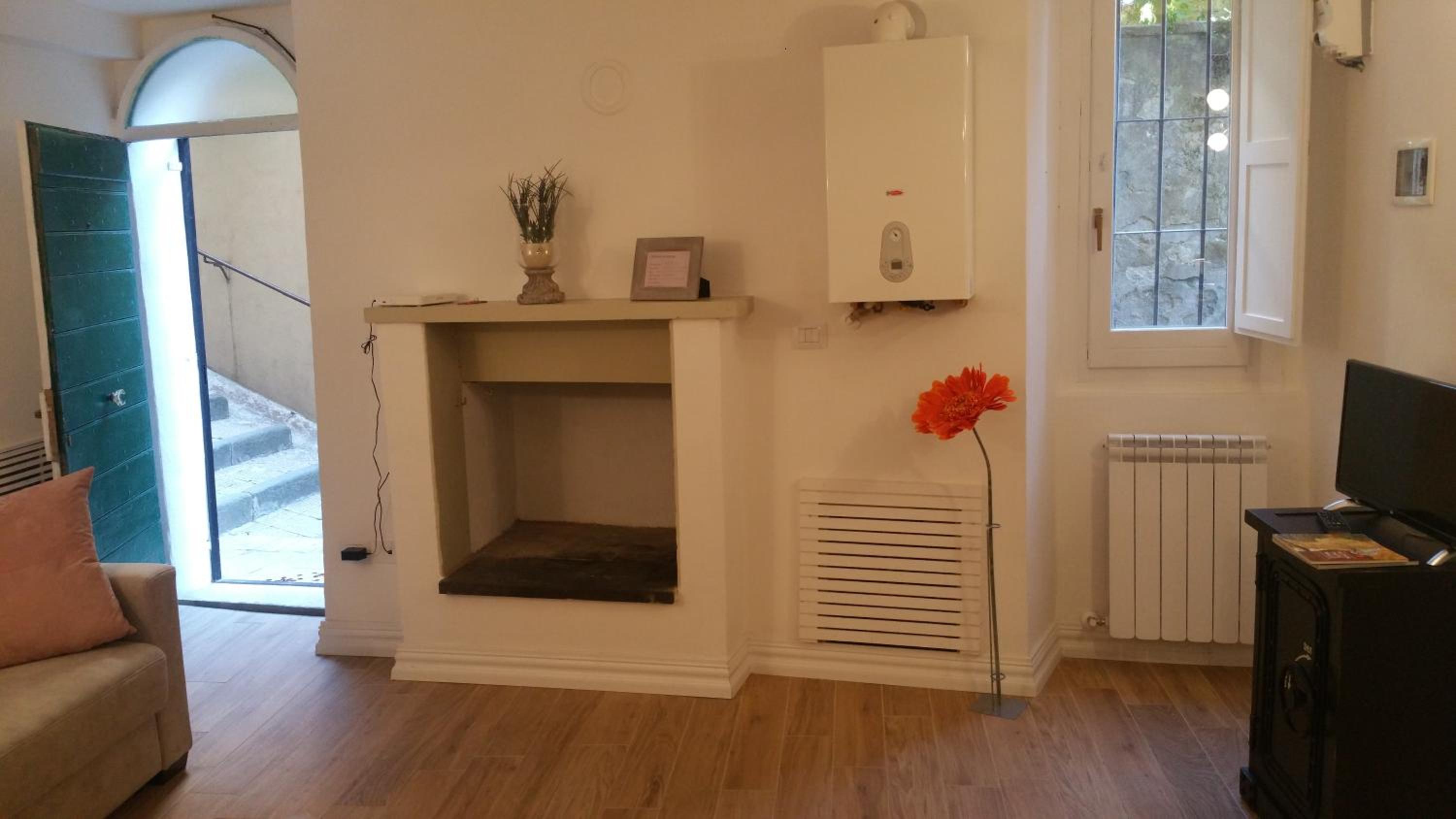 Two-Bedroom Apartment - Photo 34
