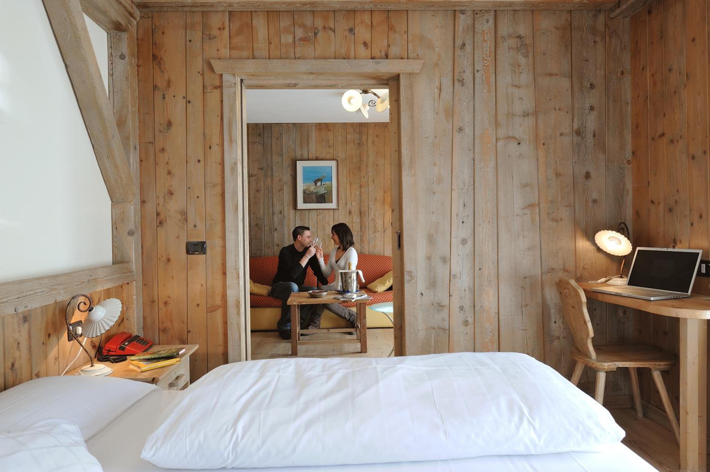 Suite (2 Adults + 2 Children) - Photo 7