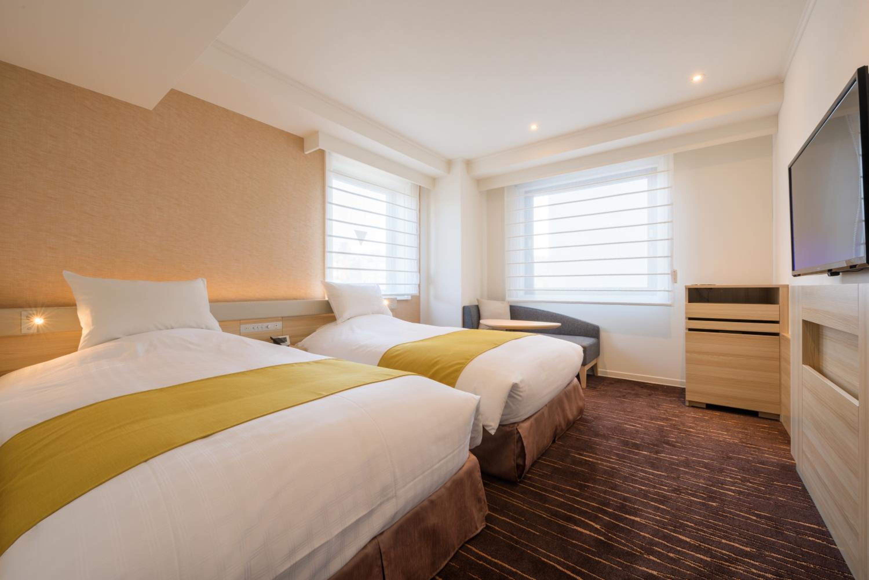 Standard Twin Room - Non-Smoking - Photo 1