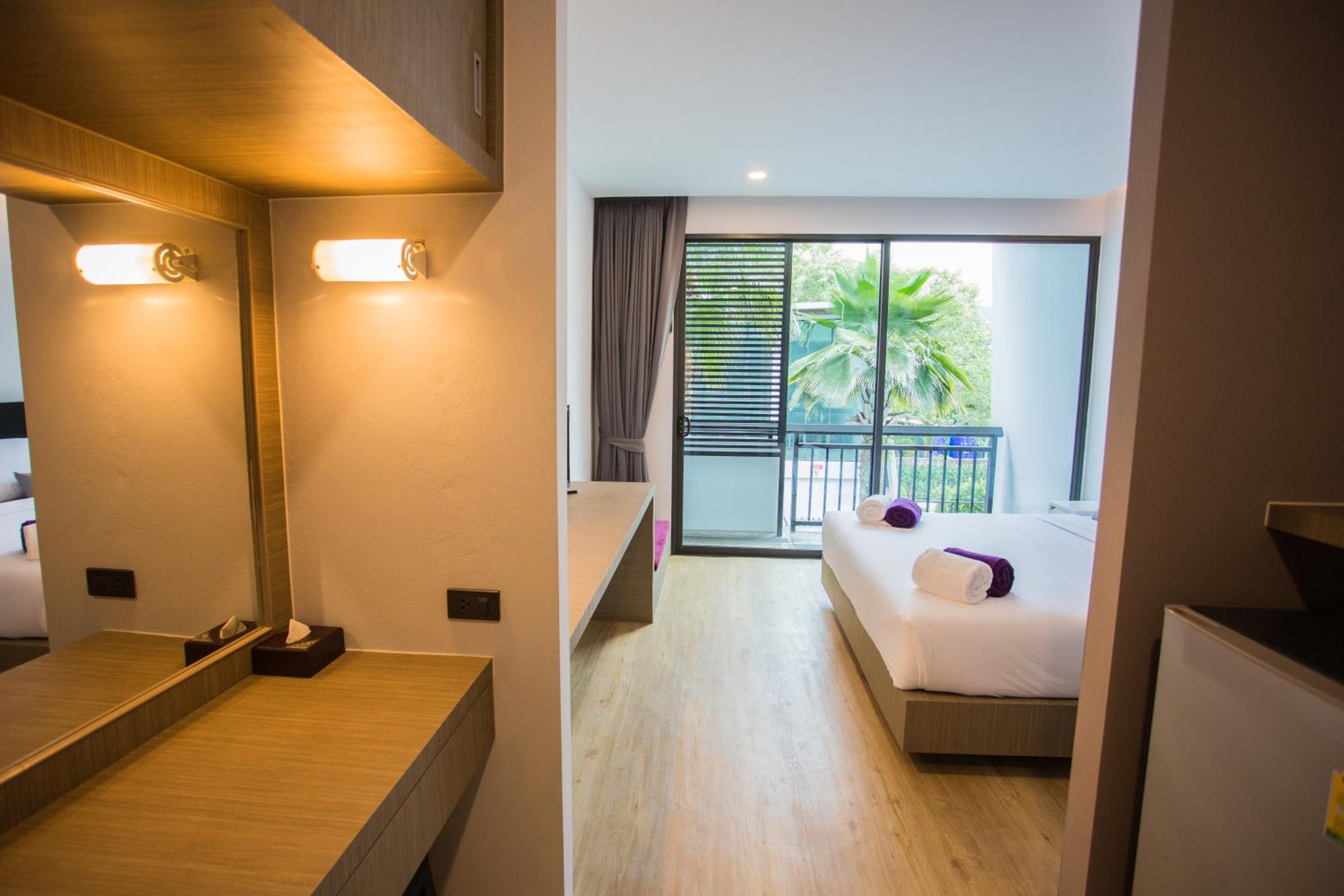Family Suite with Balcony photo 2