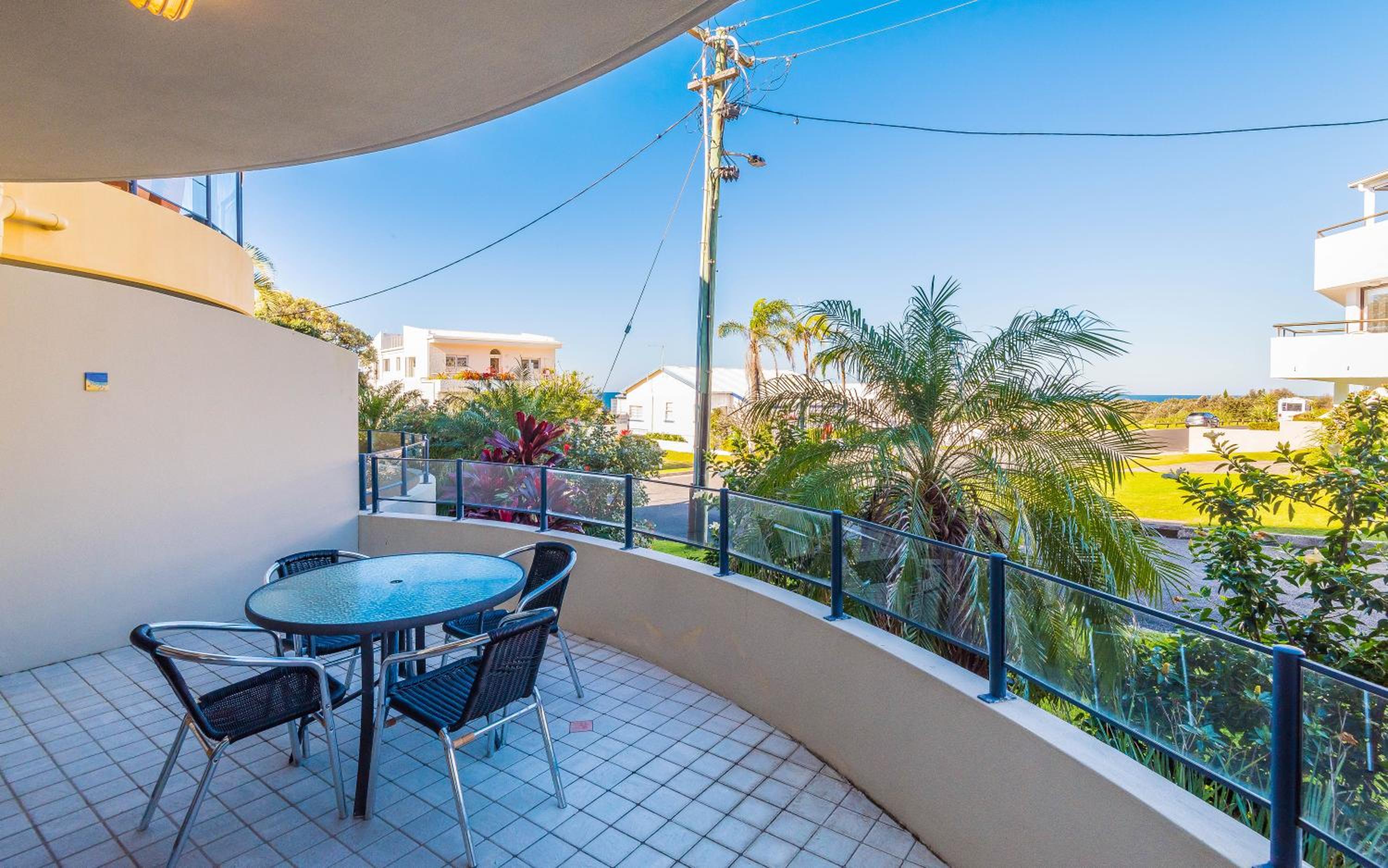 1 Bedroom Garden Apt - Photo 8