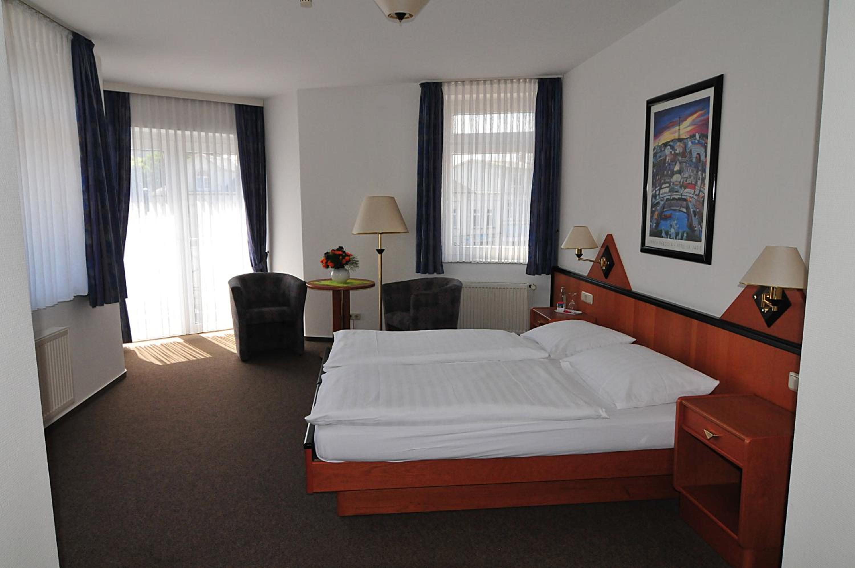 Double Room - Photo 6
