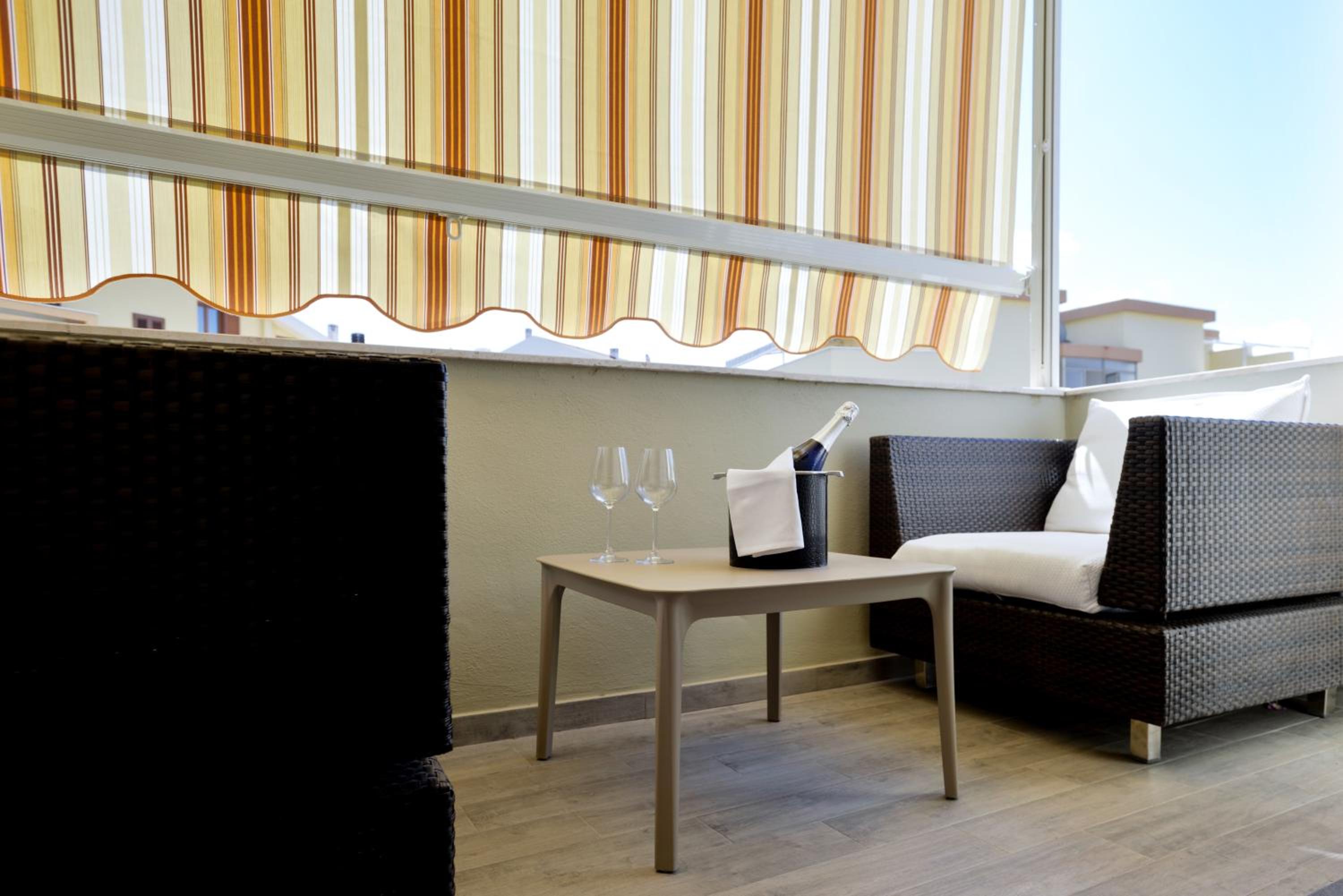 Superior Double Room - Photo 8
