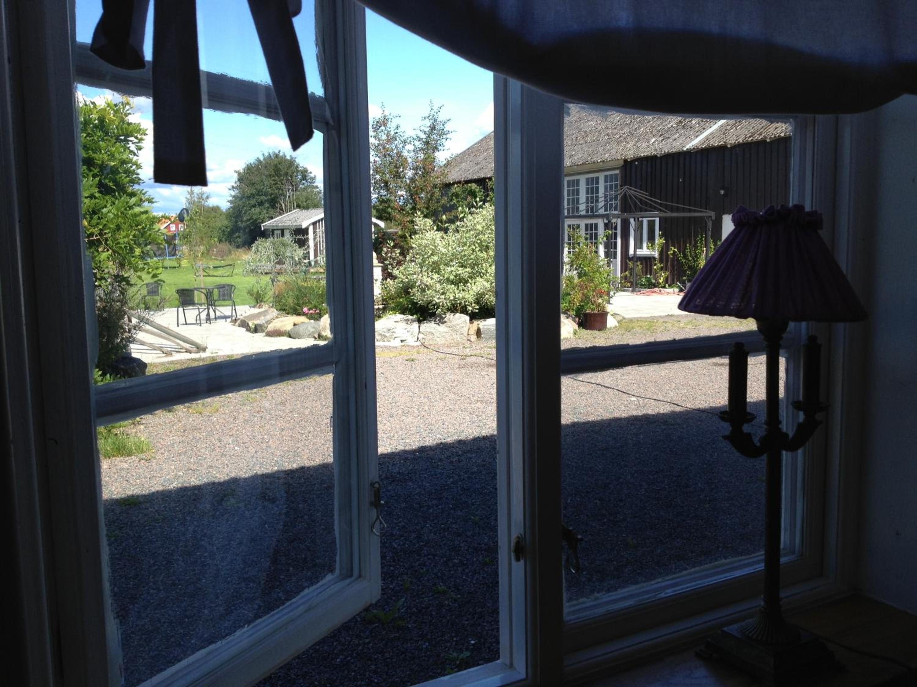 Triple Room With Extra Bed And Shared Bathroom photo 3