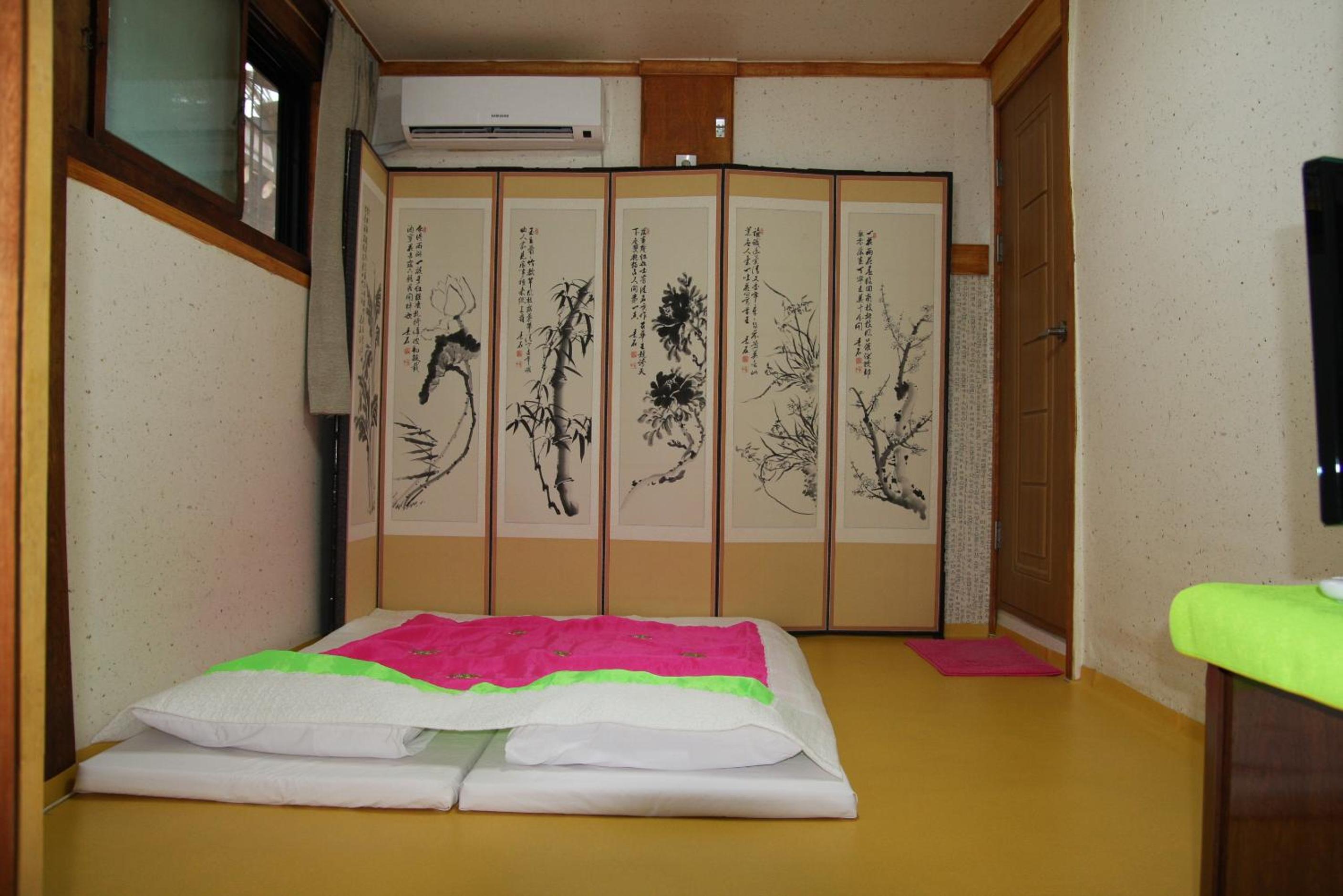 Deluxe Double Room with Shower